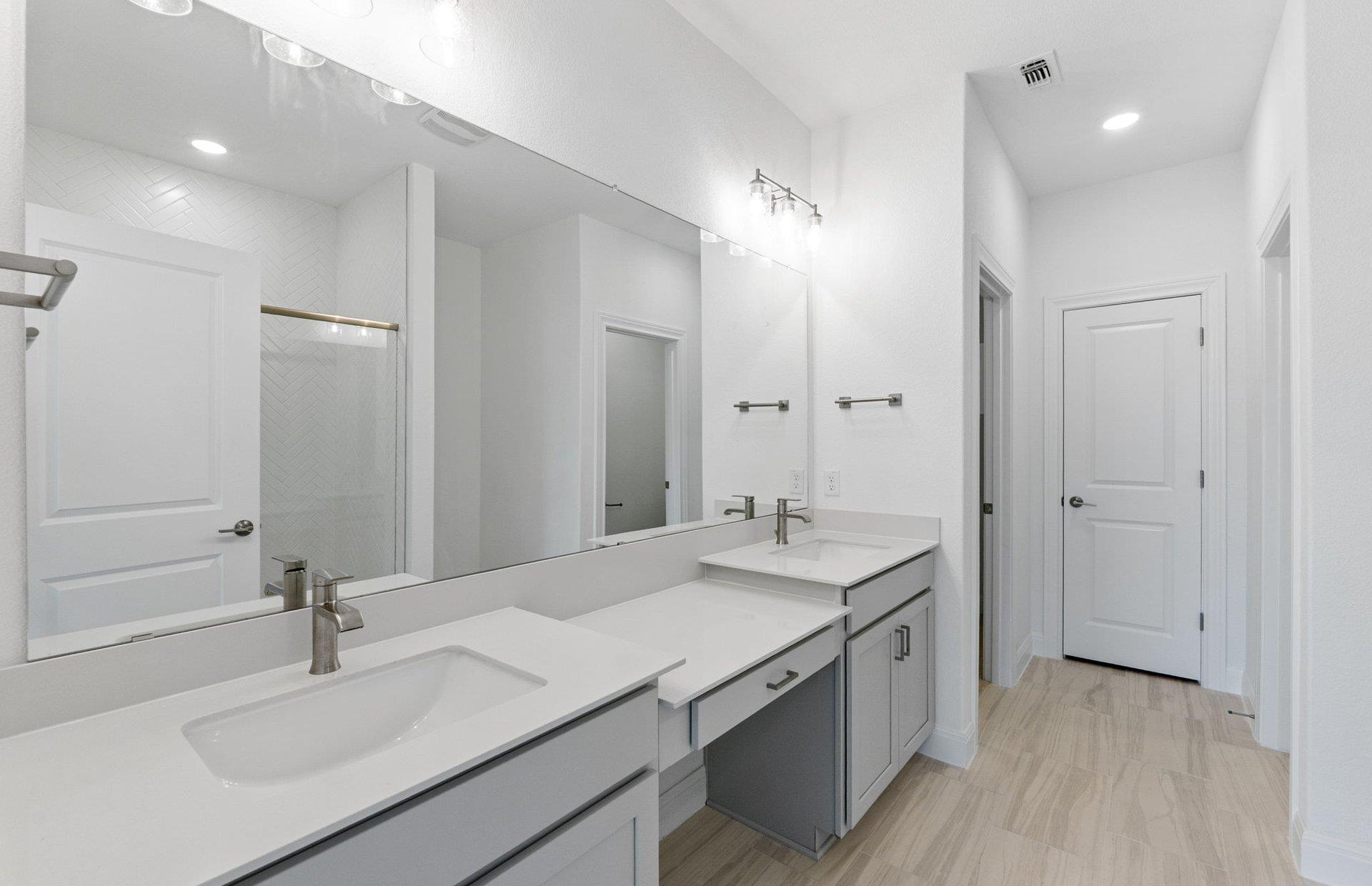 121 Bell Chime Dr, Liberty Hill, TX 78642