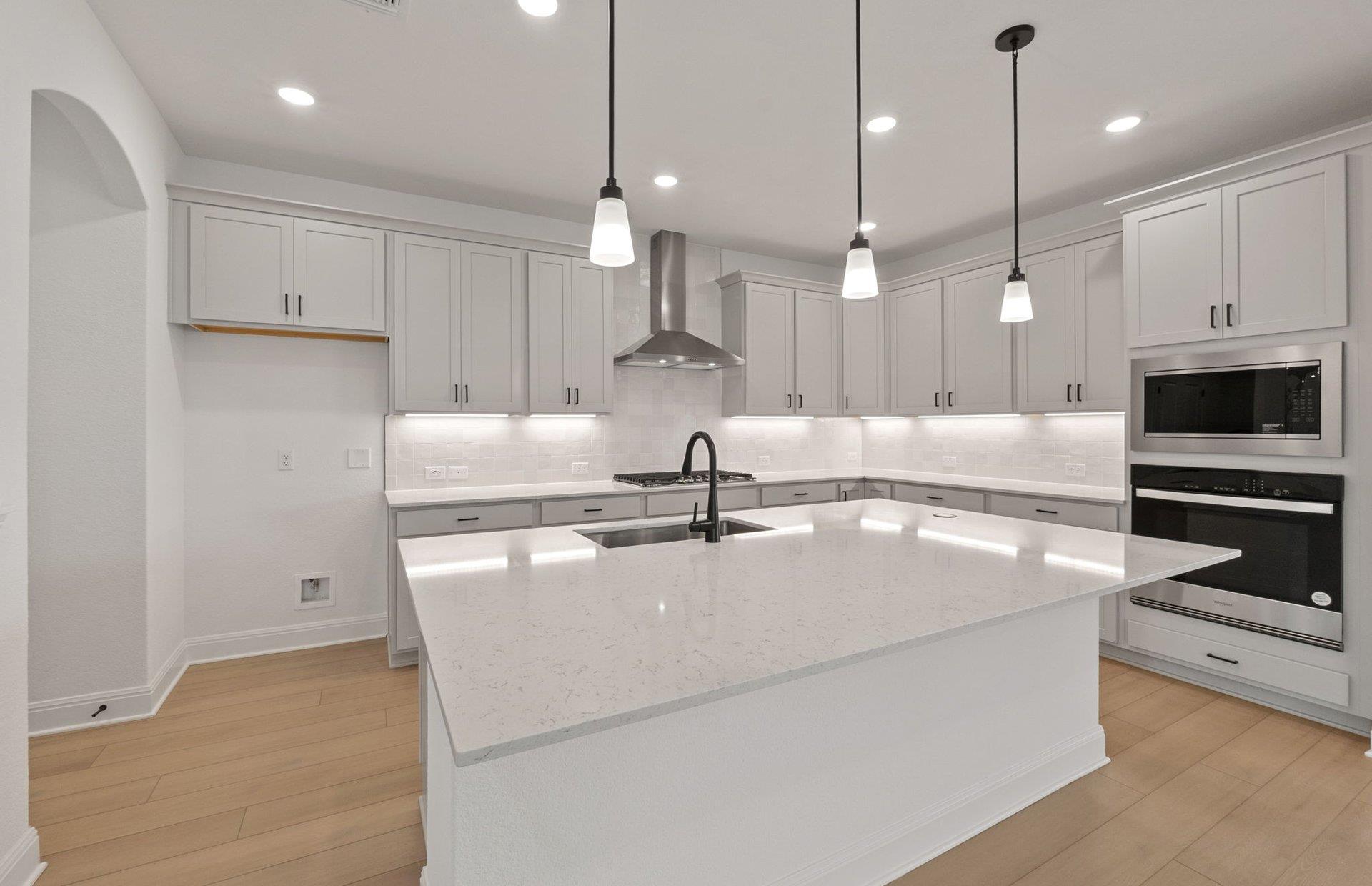 205 Bristlecone Bnd, Liberty Hill, TX 78642