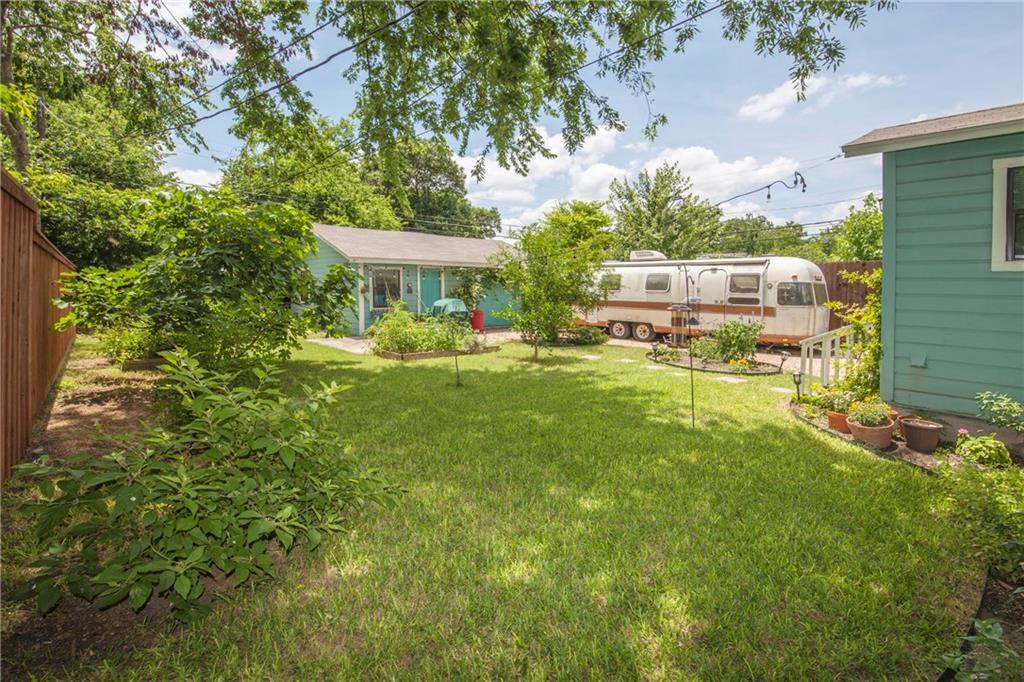 211 W 55th St, Austin, TX 78751