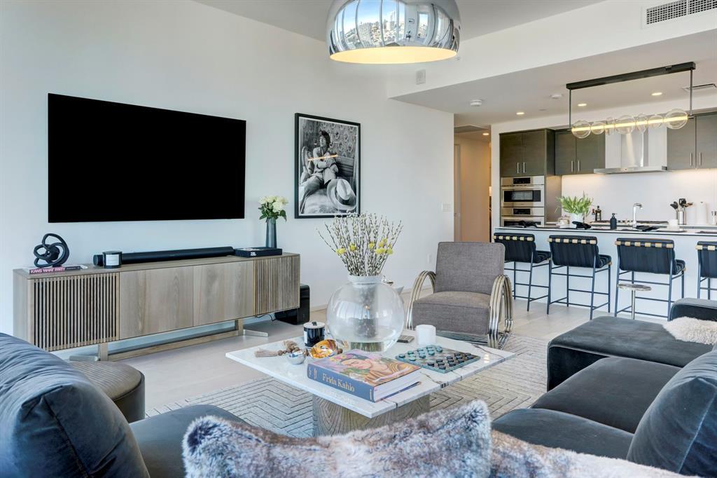 301 West Ave # 4103, Austin, TX 78701