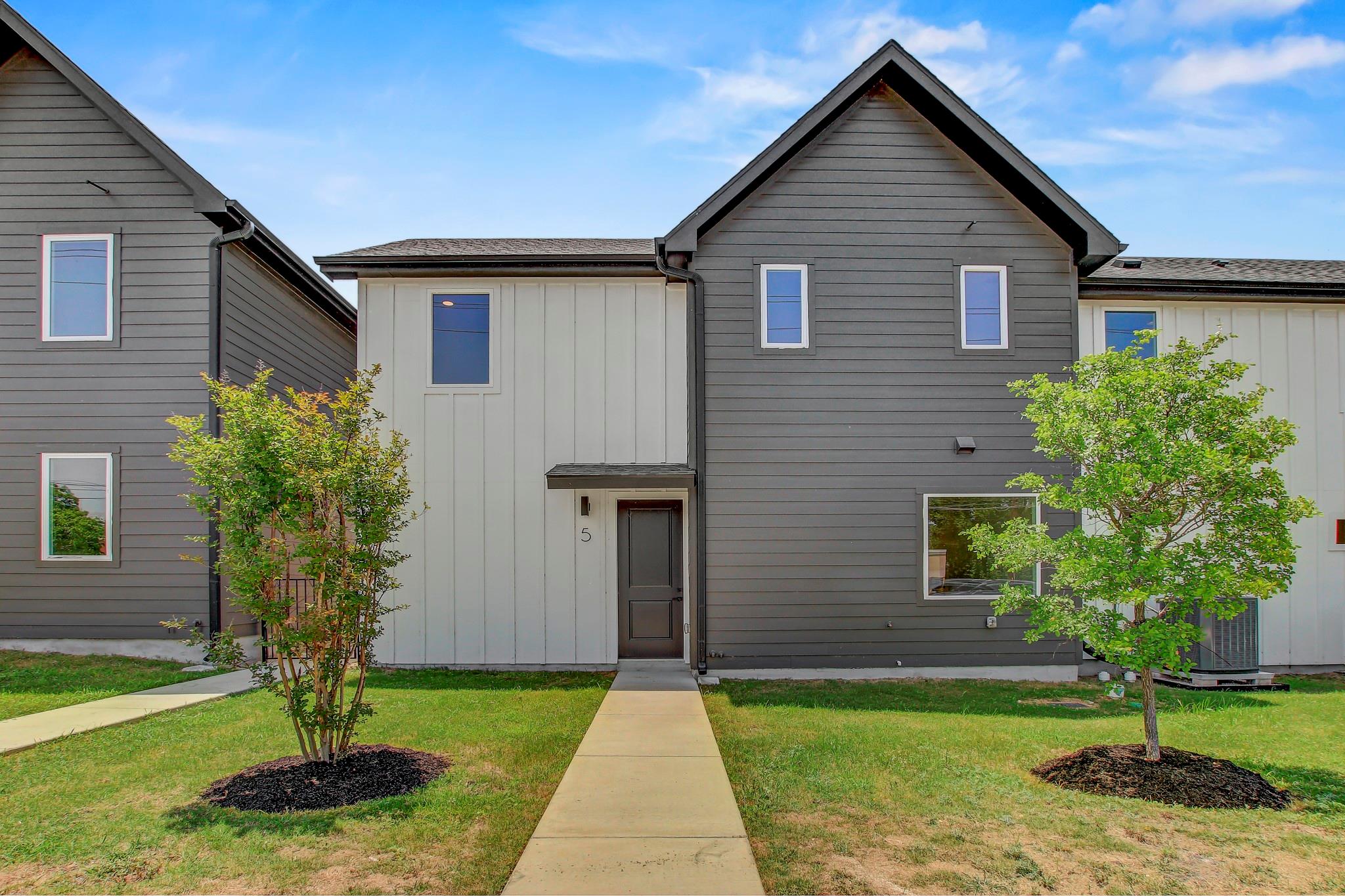 4127 E 12th St # 5, Austin, TX 78721