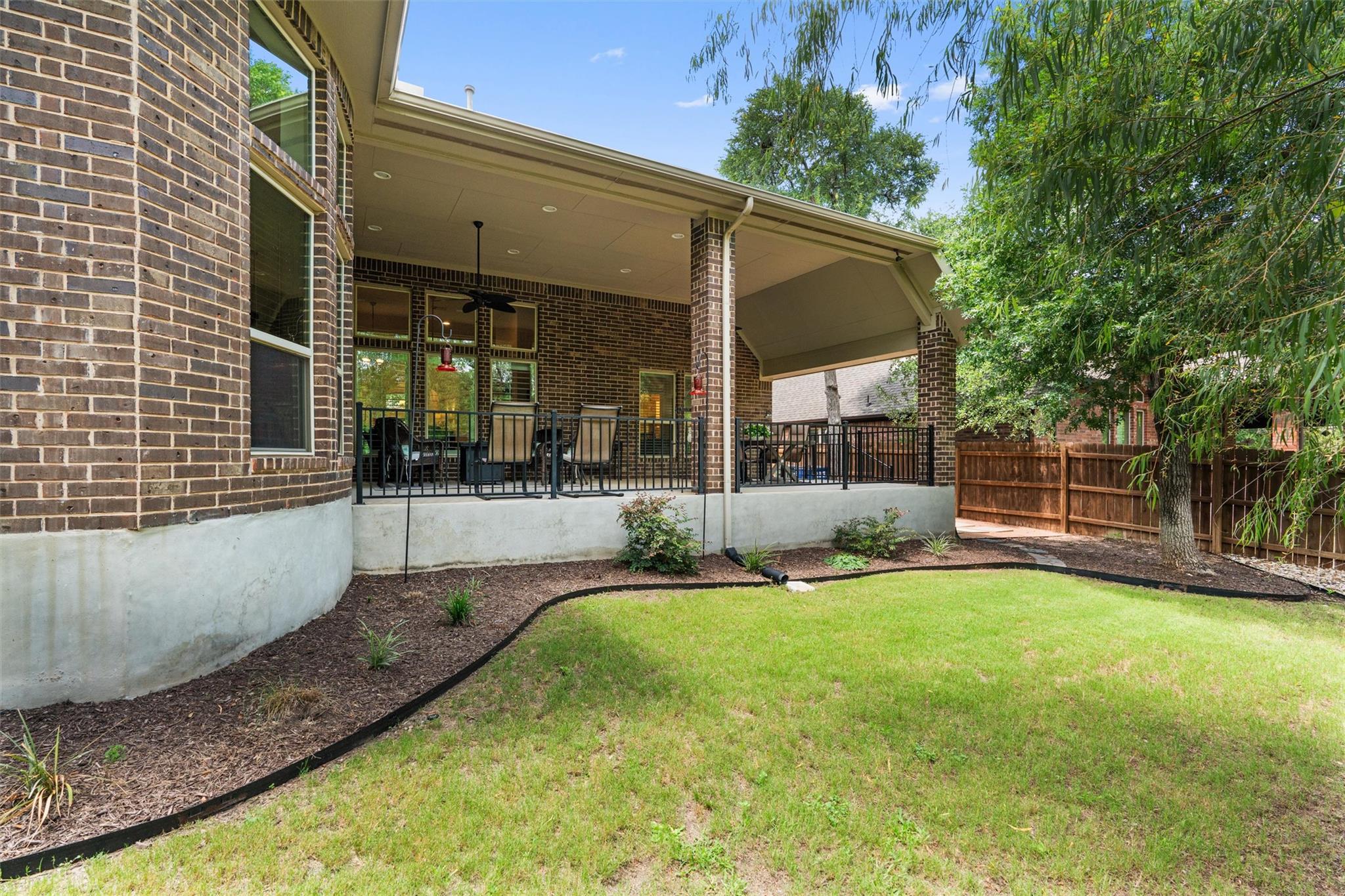 624 Judge Fisk Dr, Leander, TX 78641