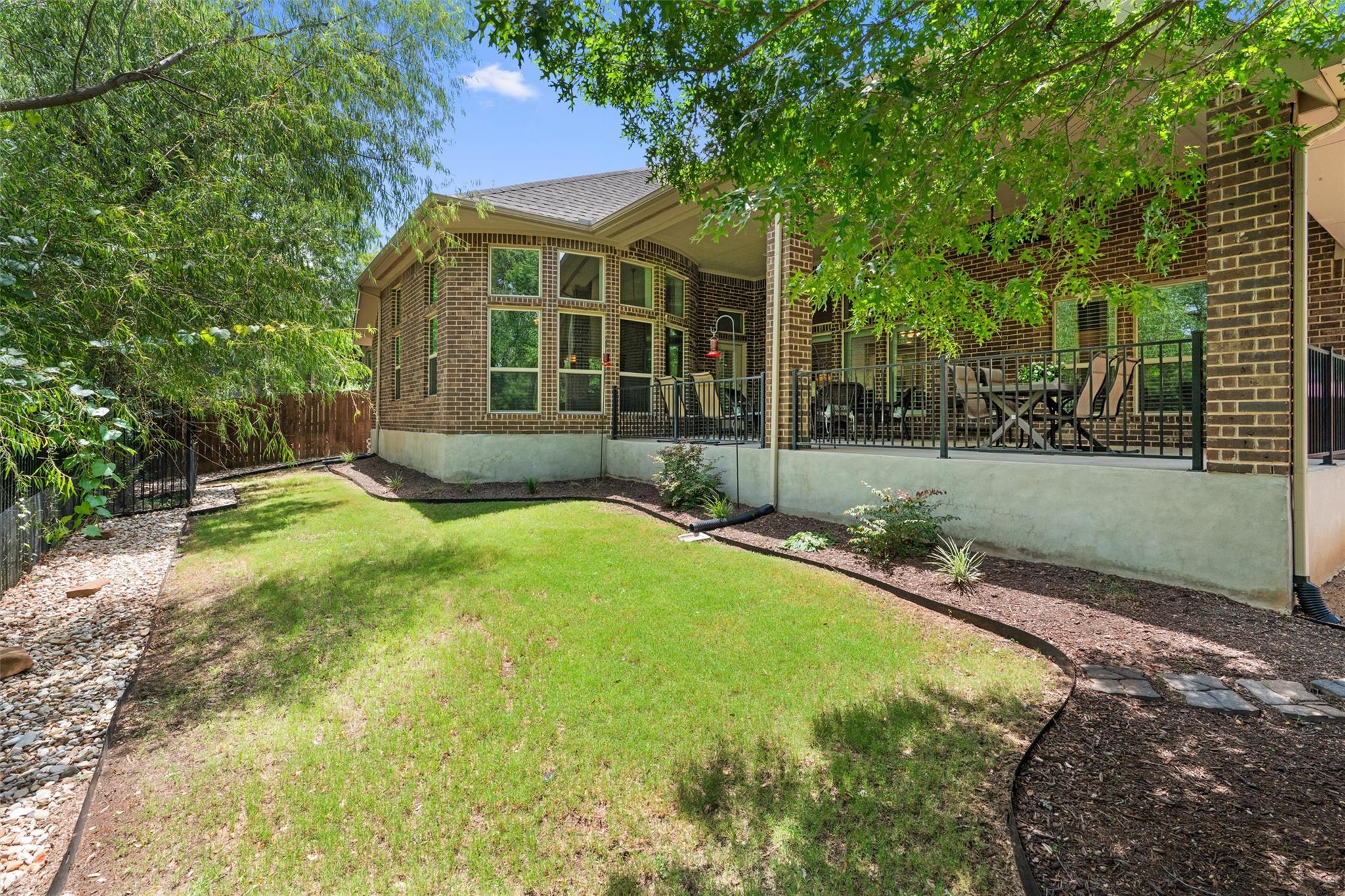 624 Judge Fisk Dr, Leander, TX 78641