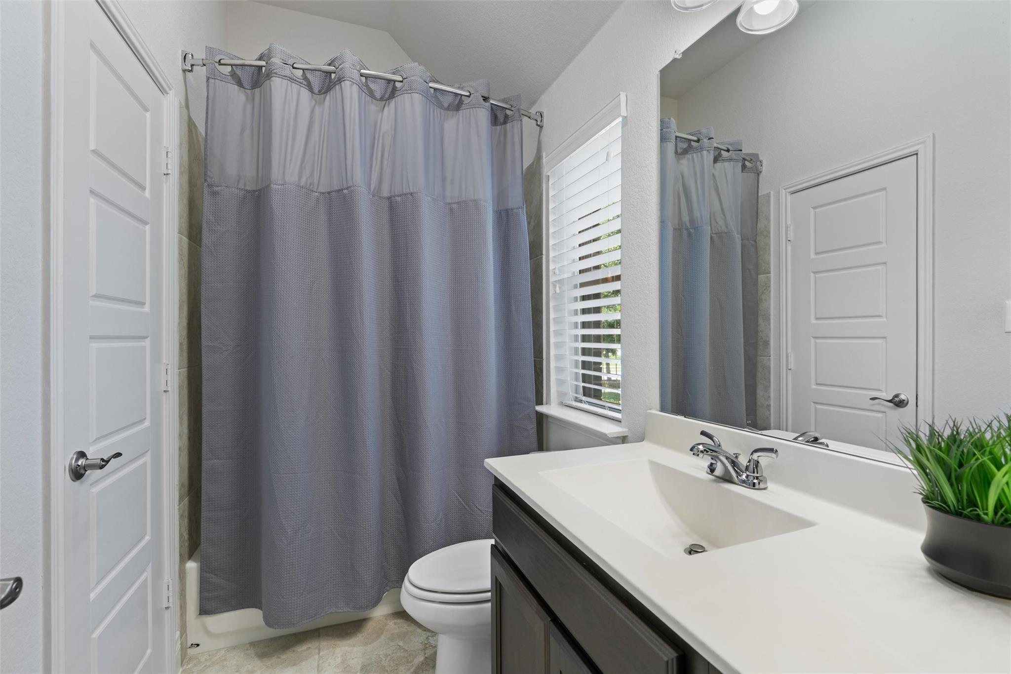 624 Judge Fisk Dr, Leander, TX 78641