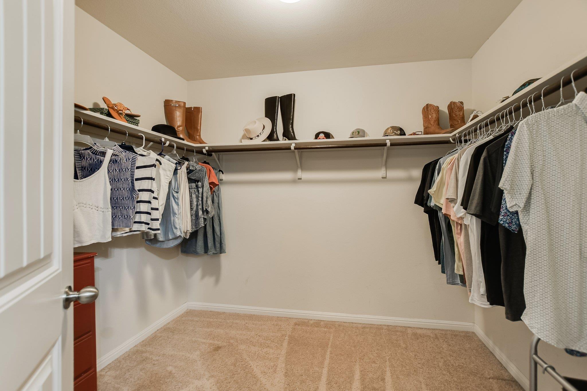 301 Deep Creek Dr, Georgetown, TX 78626