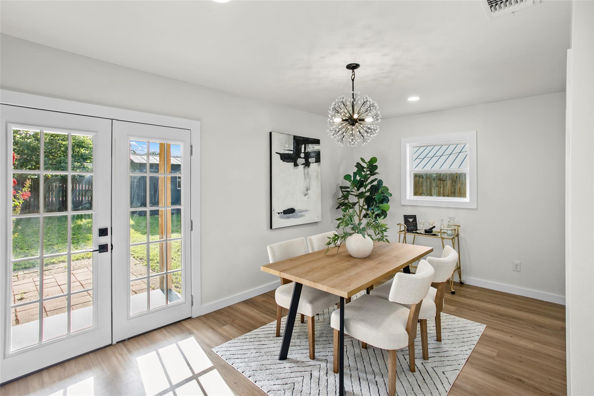 103 N Avenue C, Johnson City, TX 78636