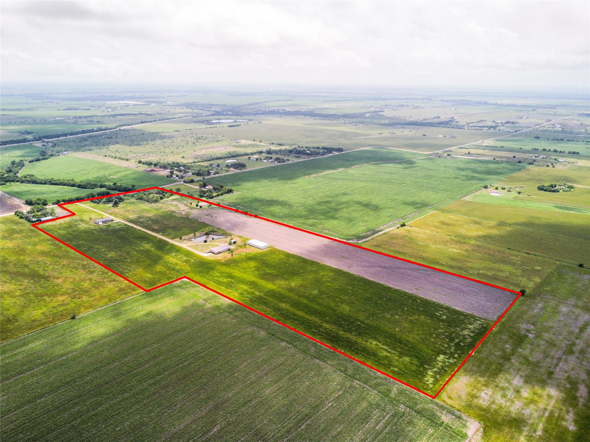 900 County Road 406 Rd, Taylor, TX 76574