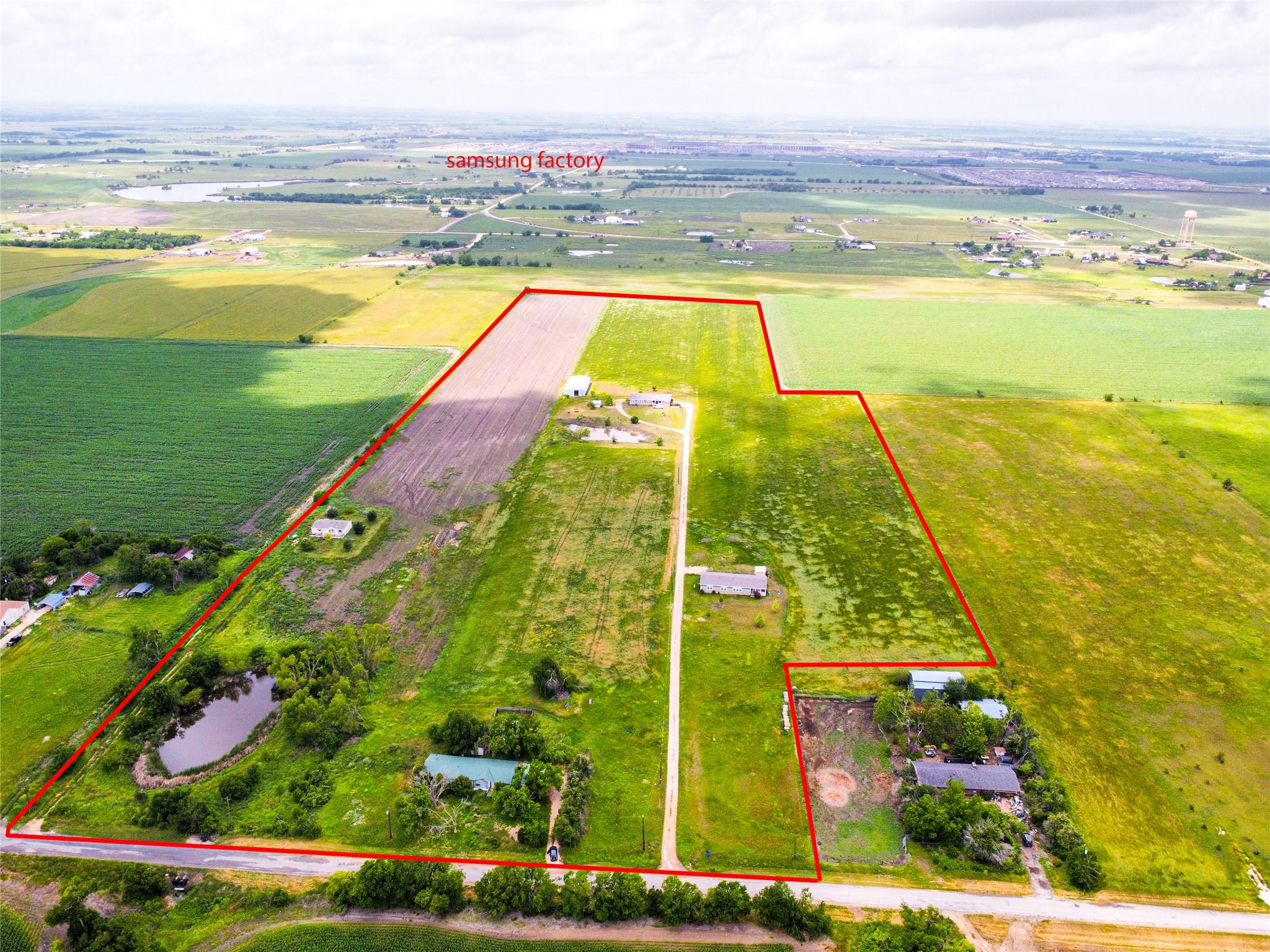 900 County Road 406 Rd, Taylor, TX 76574