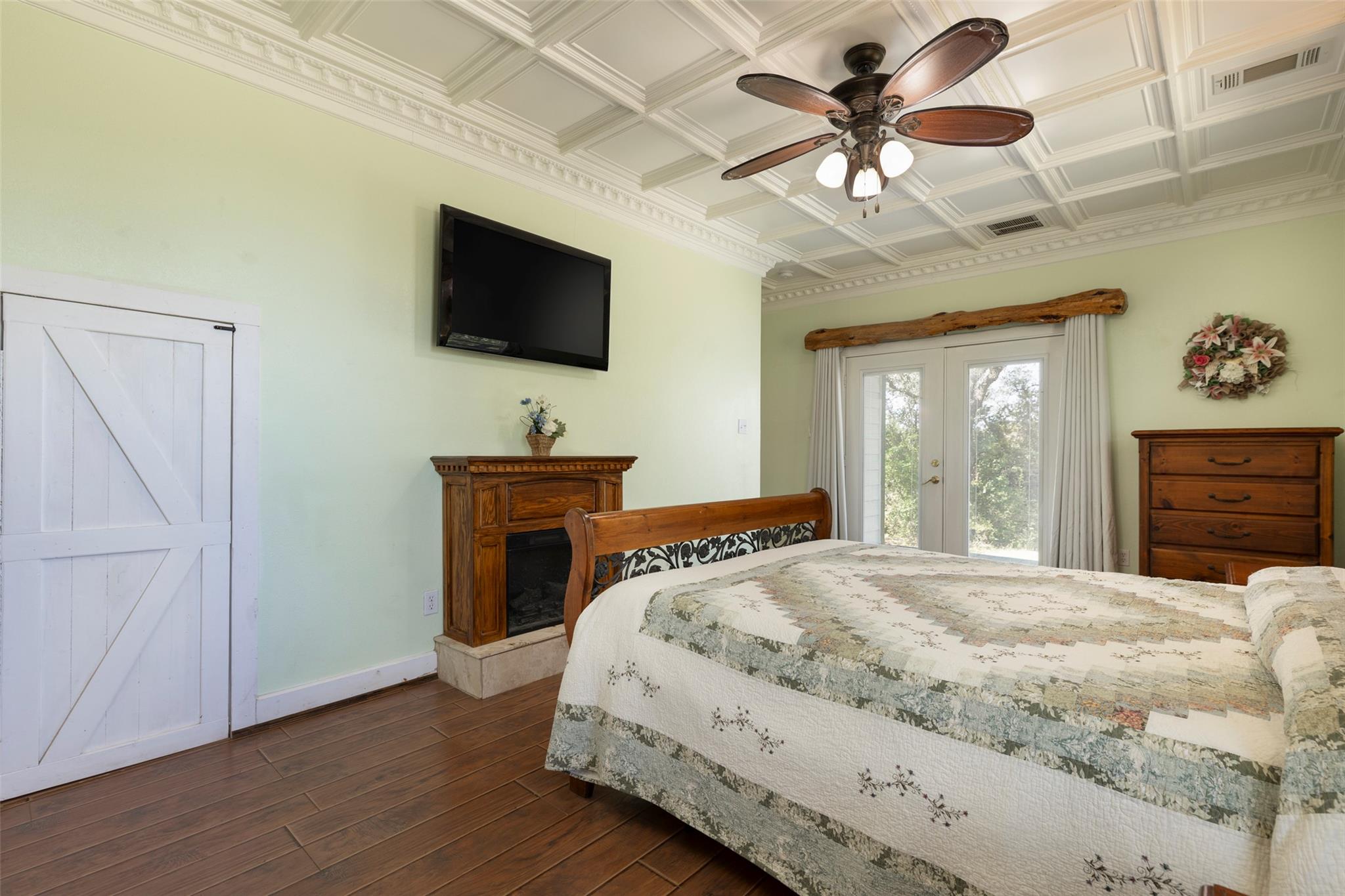 15055 Fm 32, Blanco, TX 78606