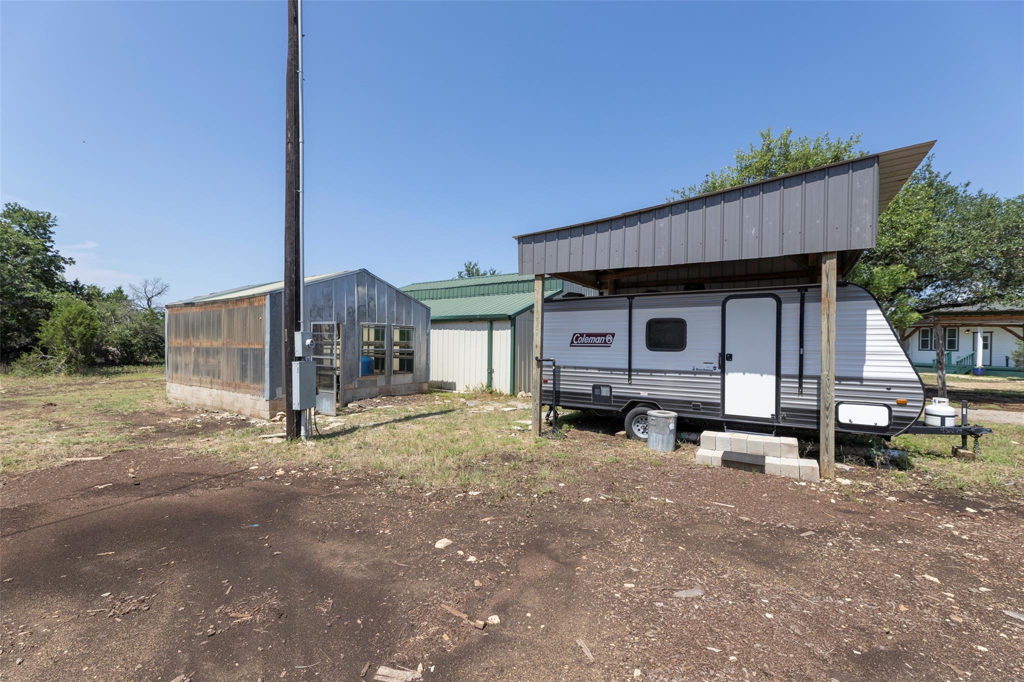 15055 Fm 32, Blanco, TX 78606