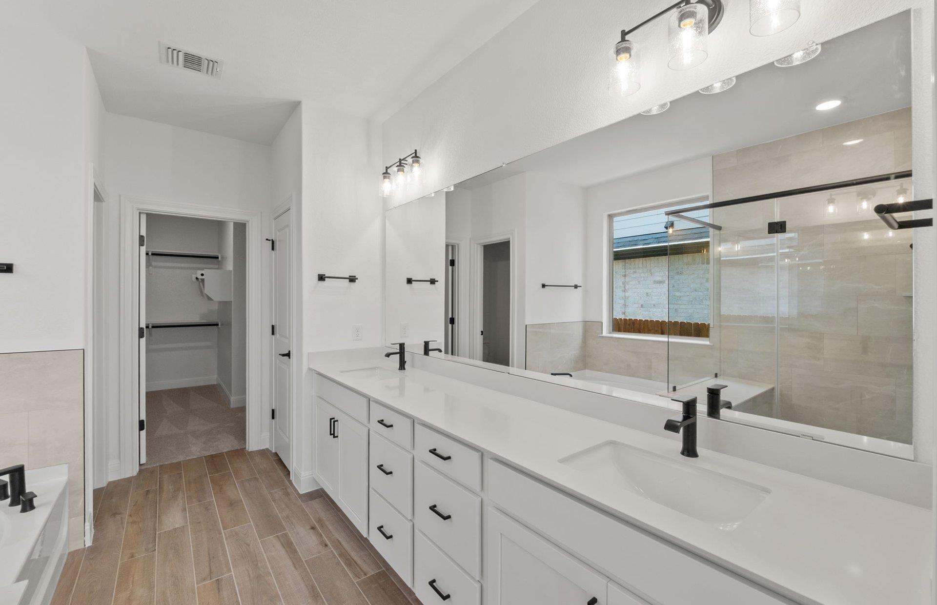 209 Bristlecone Bnd, Liberty Hill, TX 78642