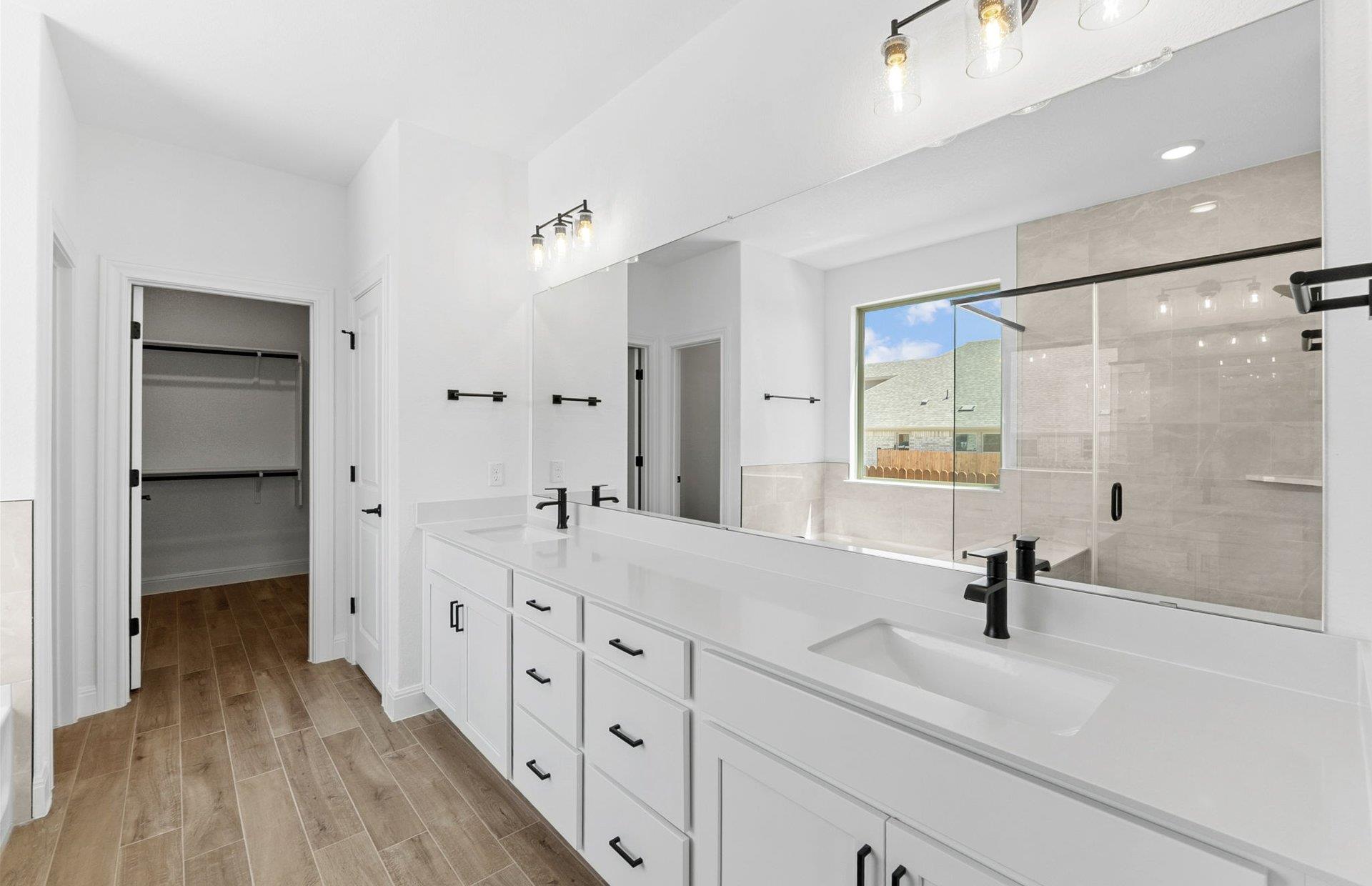 217 Bristlecone Bnd, Liberty Hill, TX 78642