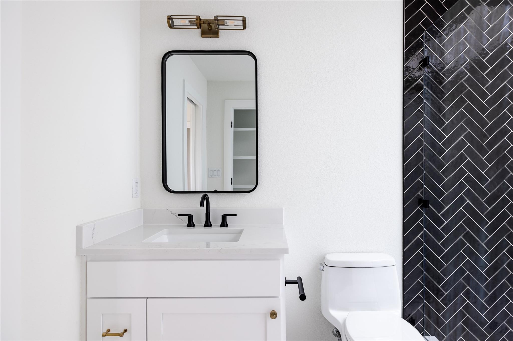 3901 Peak Lookout Dr, Austin, TX 78738