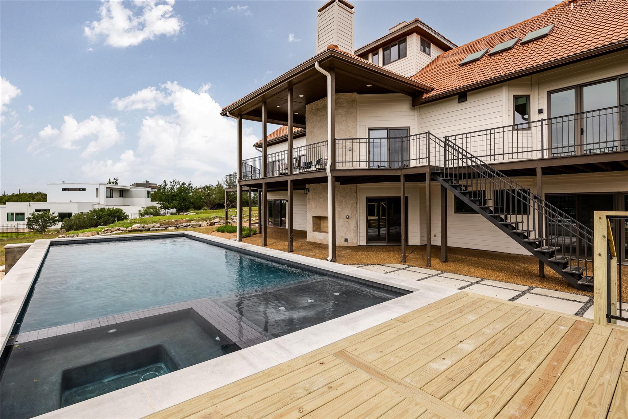 3901 Peak Lookout Dr, Austin, TX 78738