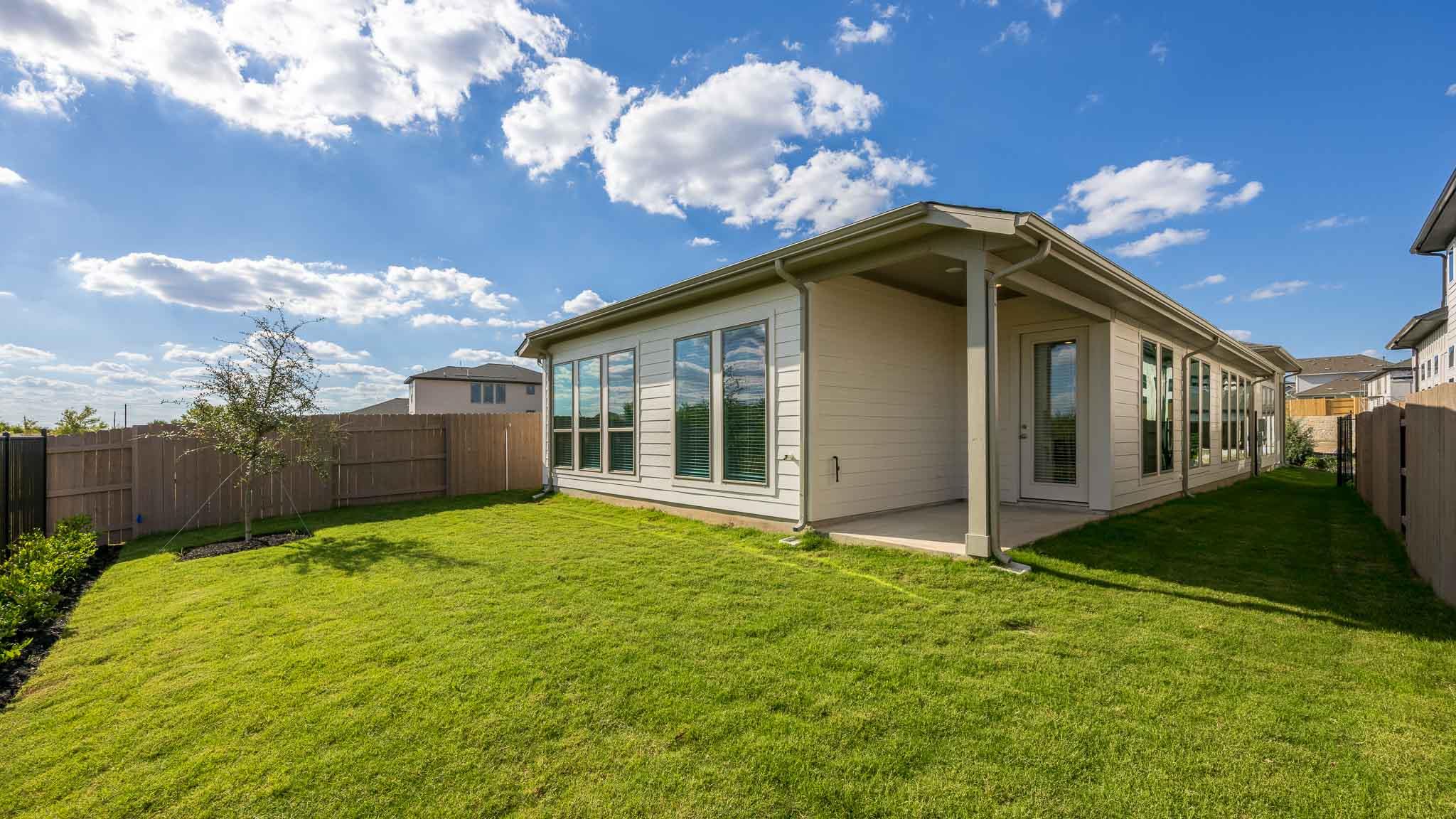 7111 Stitzel Weller Dr, Austin, TX 78744