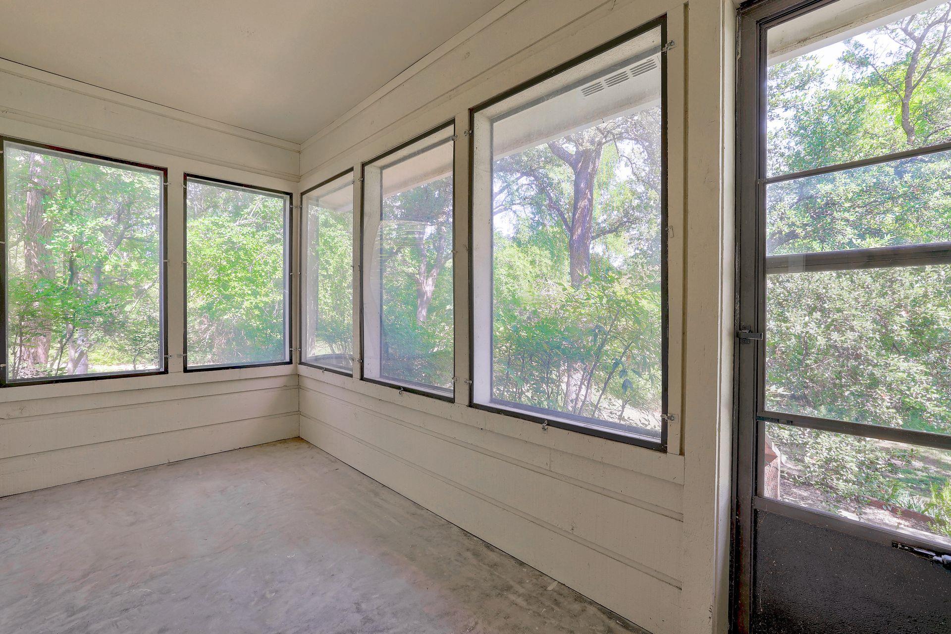 1210 Springridge St, Round Rock, TX 78664