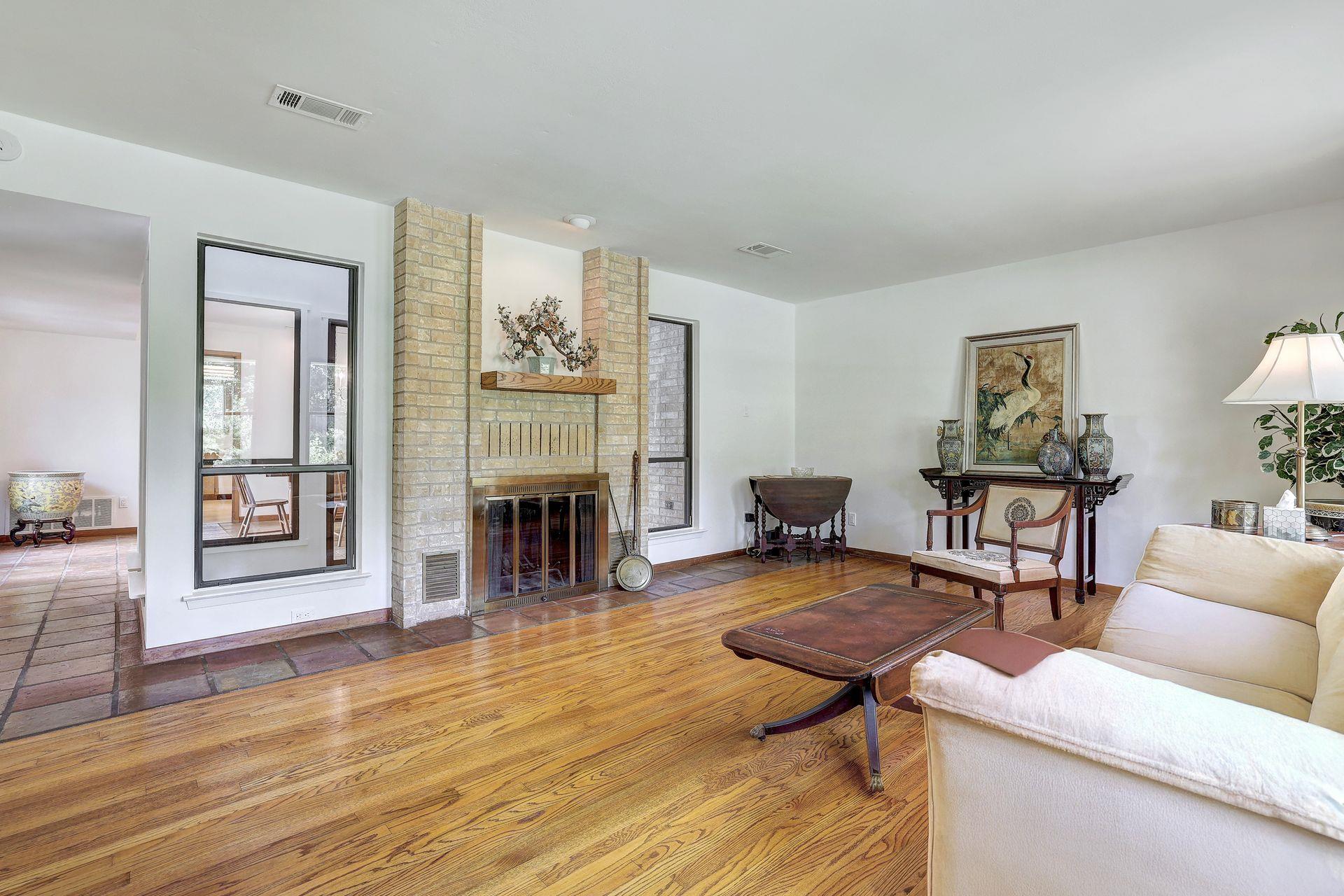 1210 Springridge St, Round Rock, TX 78664