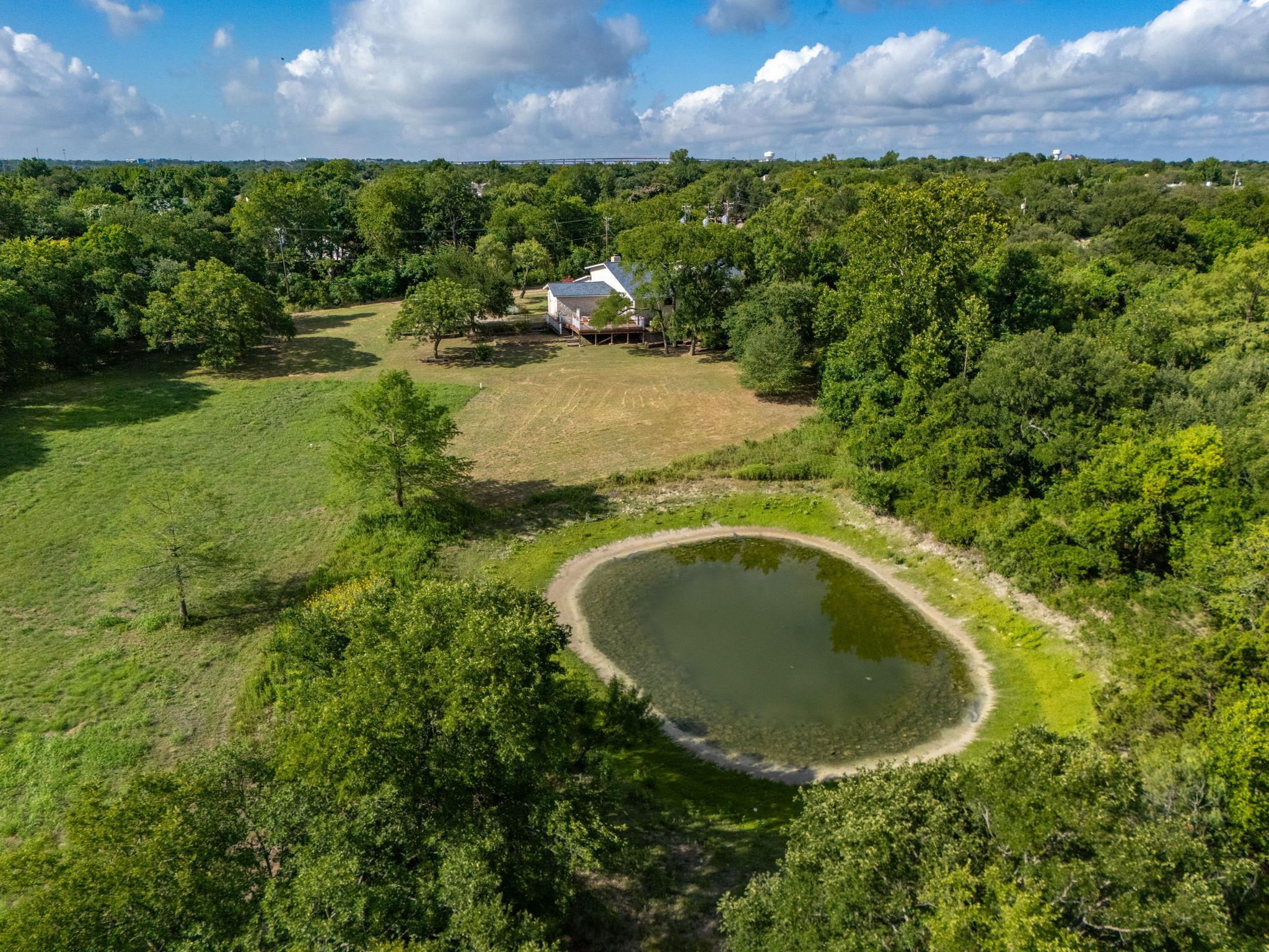 1210 Springridge St, Round Rock, TX 78664