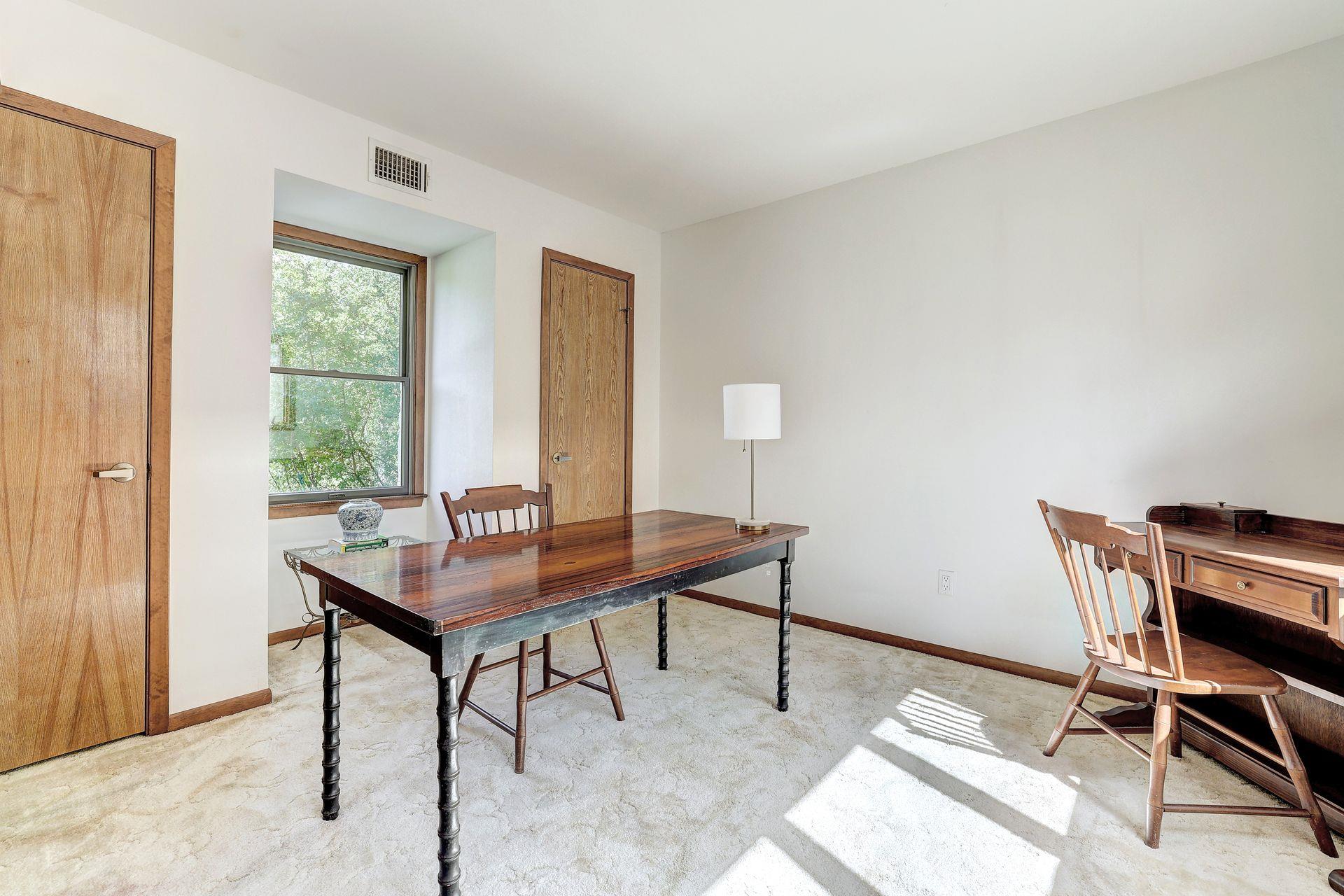 1210 Springridge St, Round Rock, TX 78664