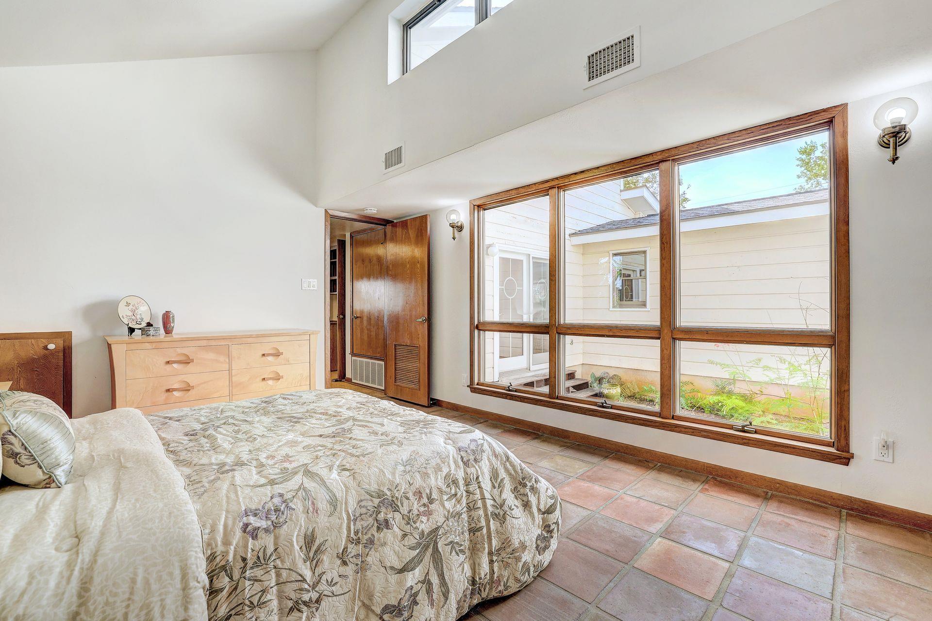 1210 Springridge St, Round Rock, TX 78664