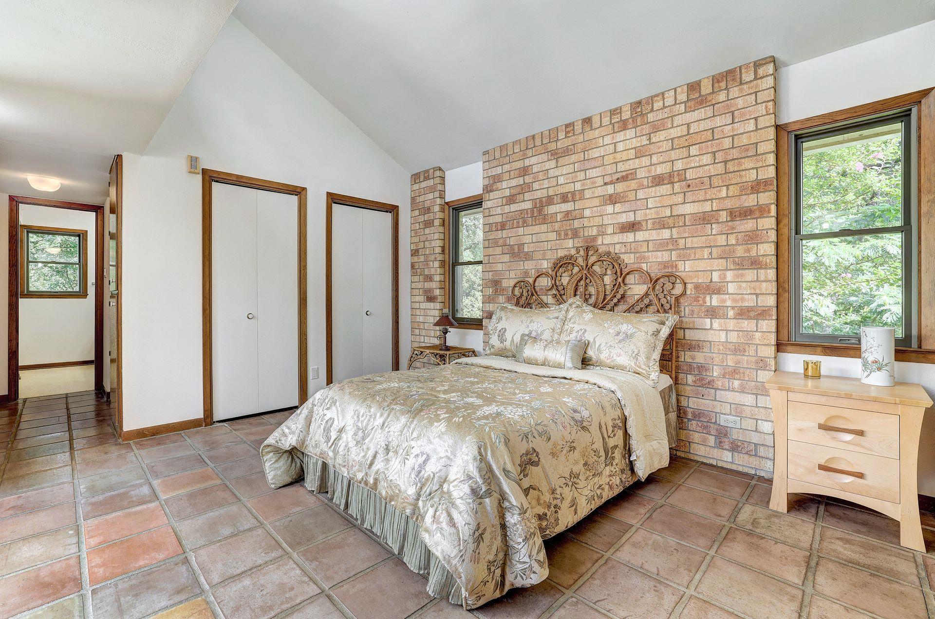 1210 Springridge St, Round Rock, TX 78664