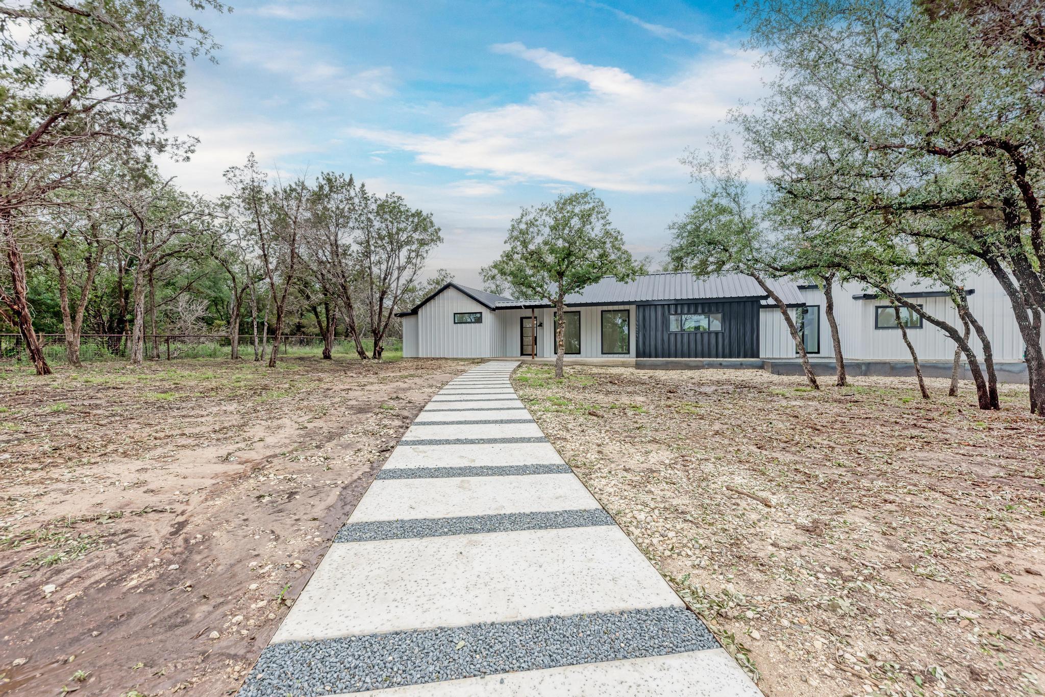 4190 W FM 243, Bertram, TX 78605