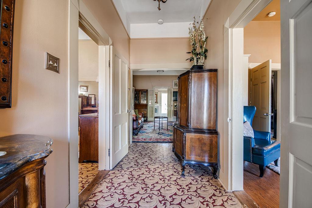 303 W Austin St, Fredericksburg, TX 78624