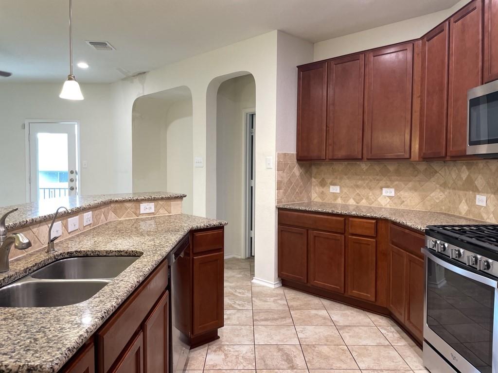 1029 Clove Hitch Dr, Georgetown, TX 78628