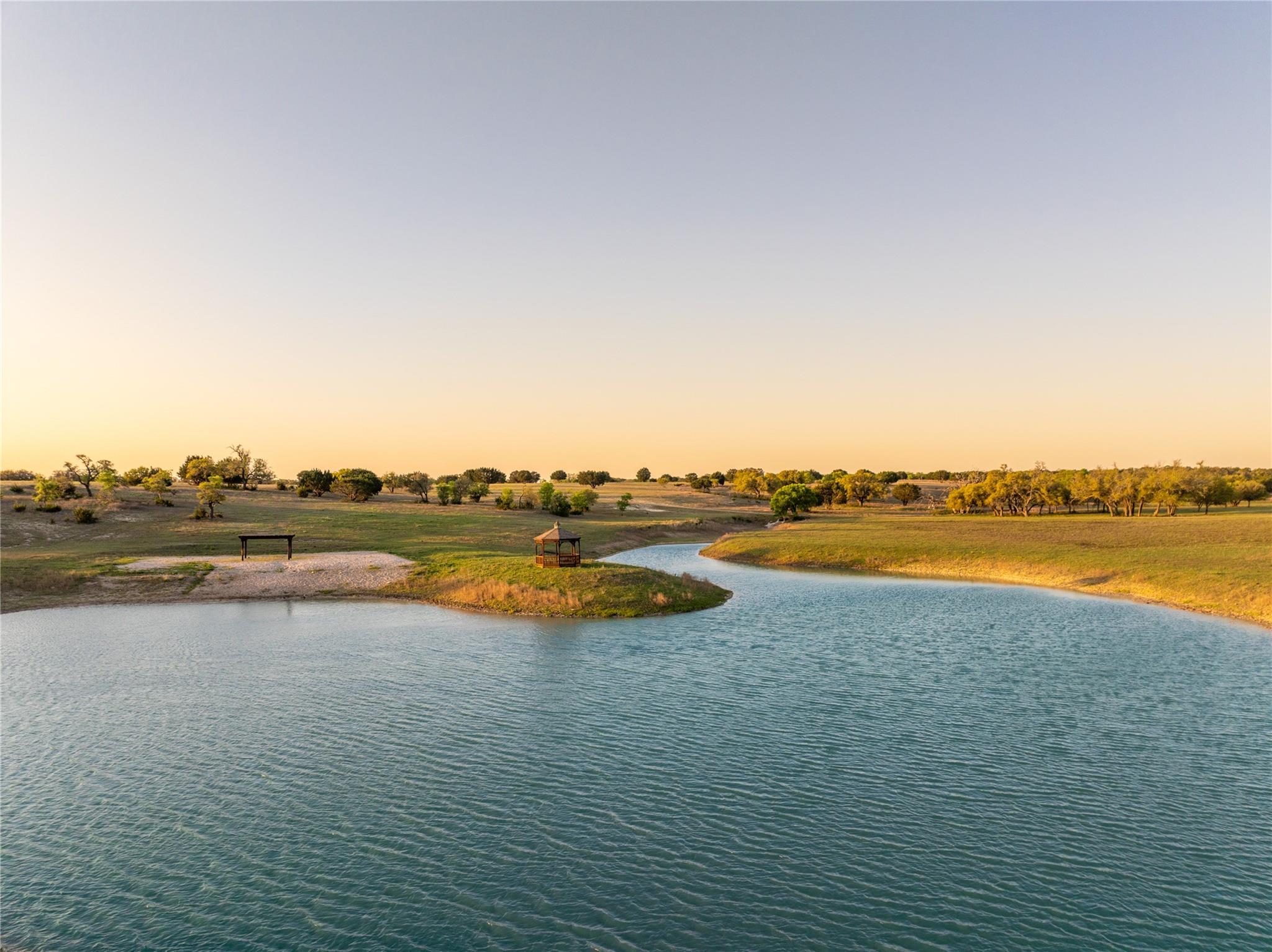 5525 Fm 2340 Rd, Burnet, TX 78611