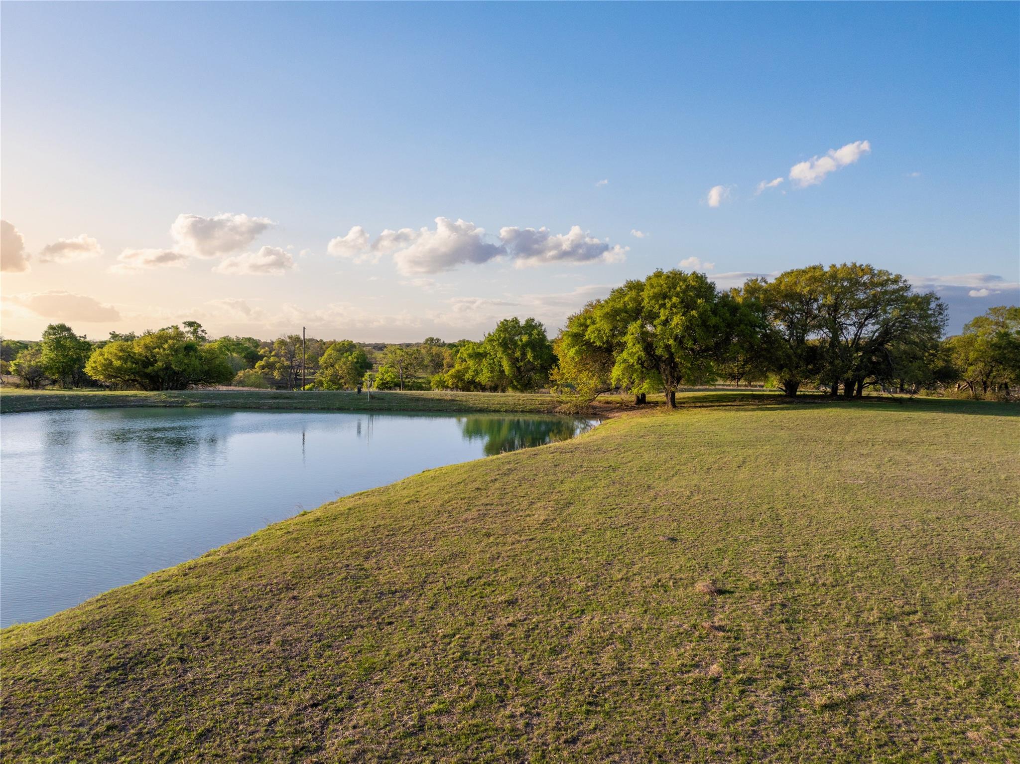 5525 Fm 2340 Rd, Burnet, TX 78611