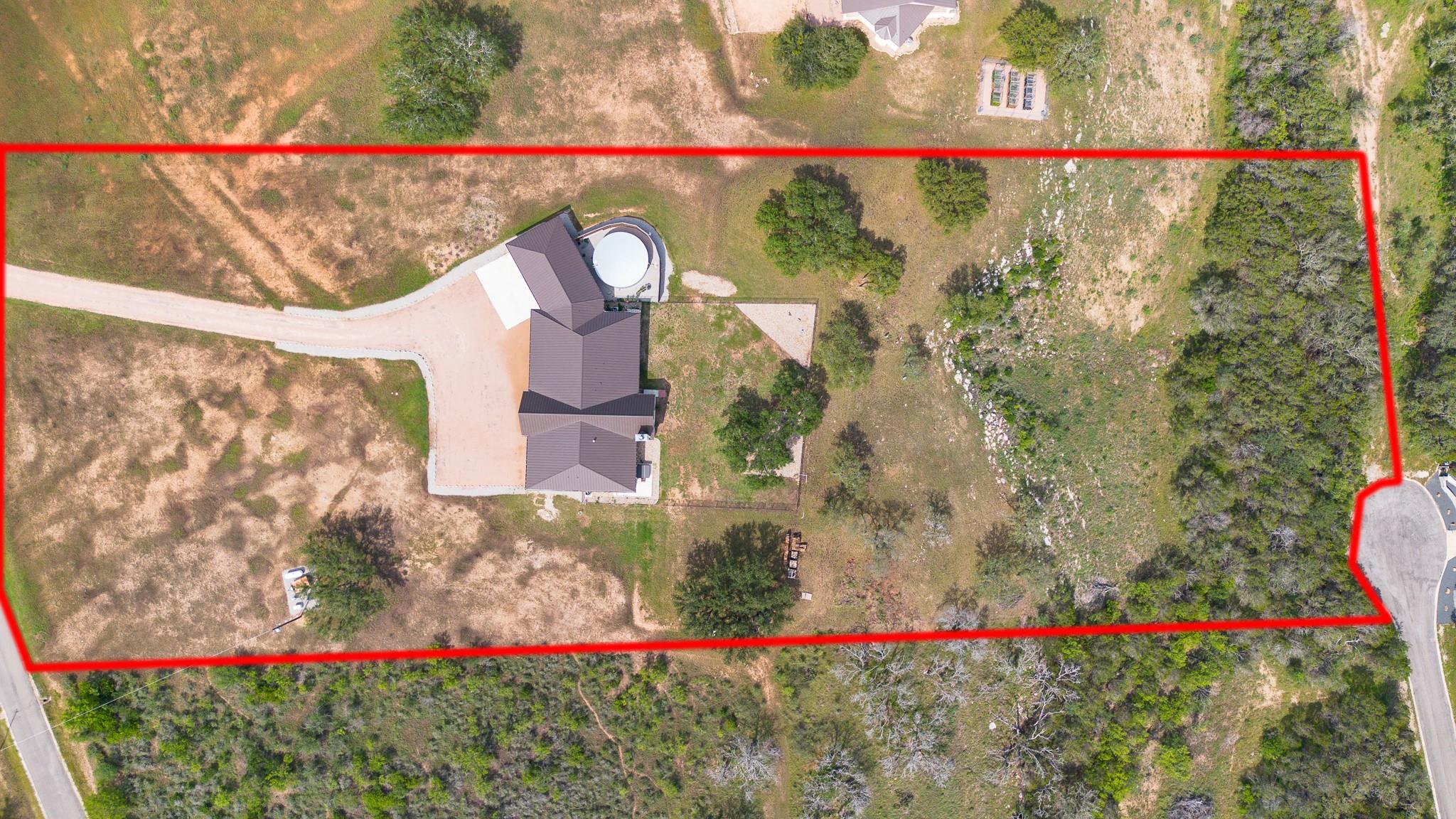 195 Chimney Cove Dr, Marble Falls, TX 78654