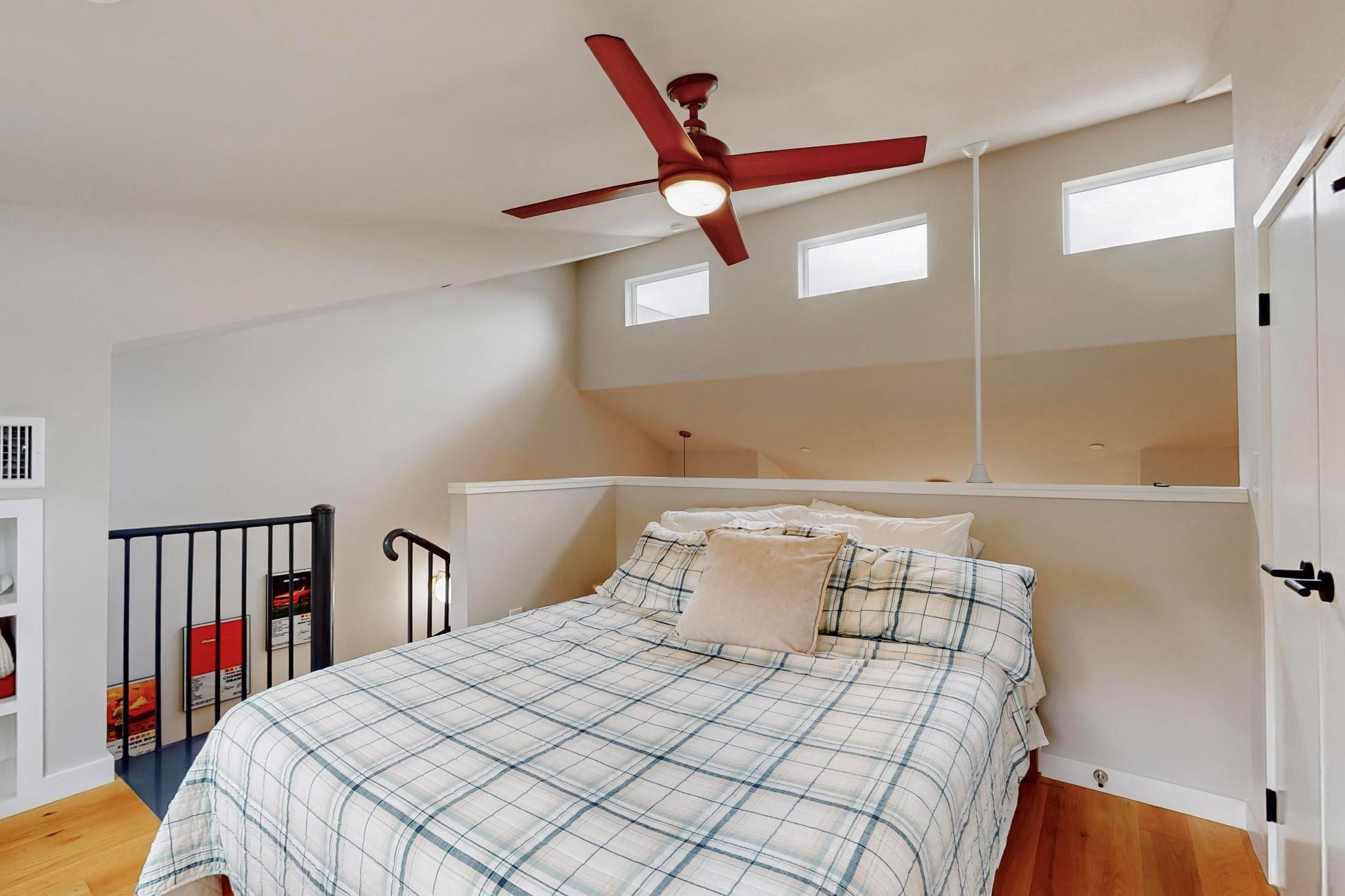 913 Duncan Ln # 103, Austin, TX 78705