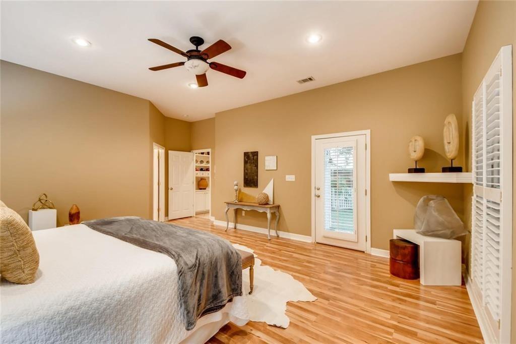 1822 W 11th St, Austin, TX 78703