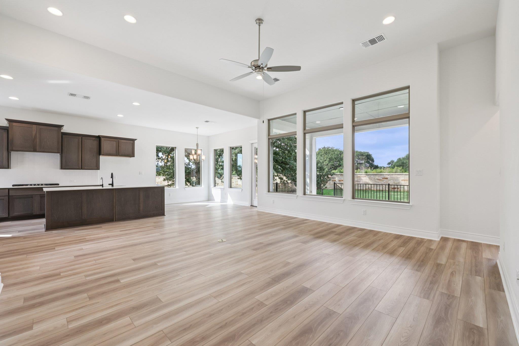 1107 Havenwood Ln # 43, Georgetown, TX 78633