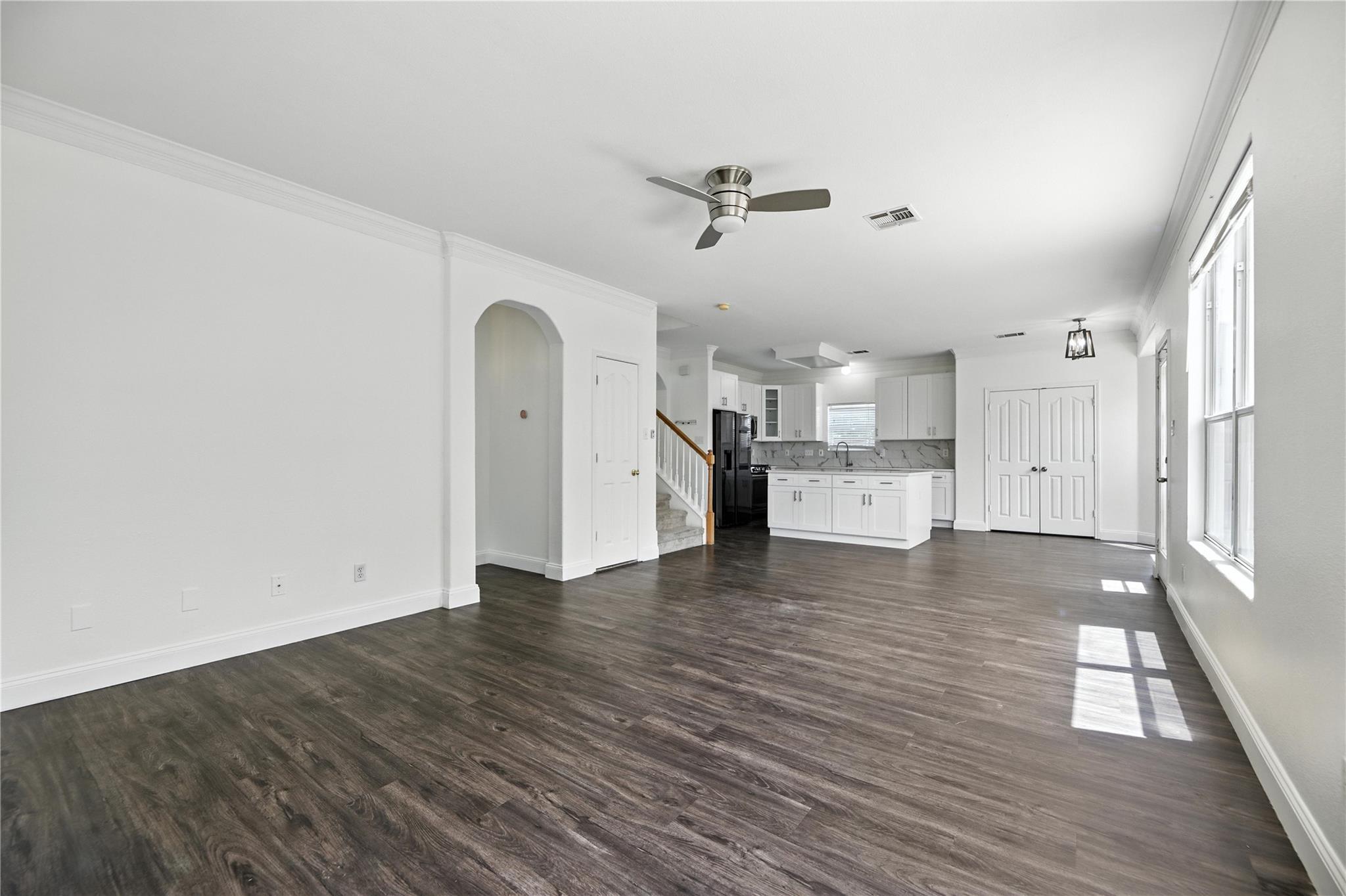 1901 Avante Dr, Cedar Park, TX 78613