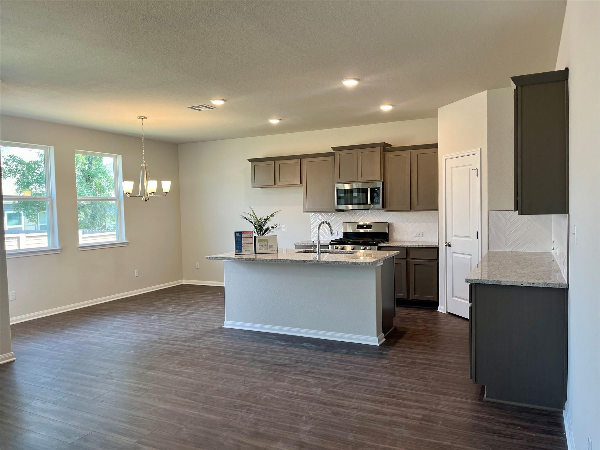 254 Brave St, Kyle, TX 78640