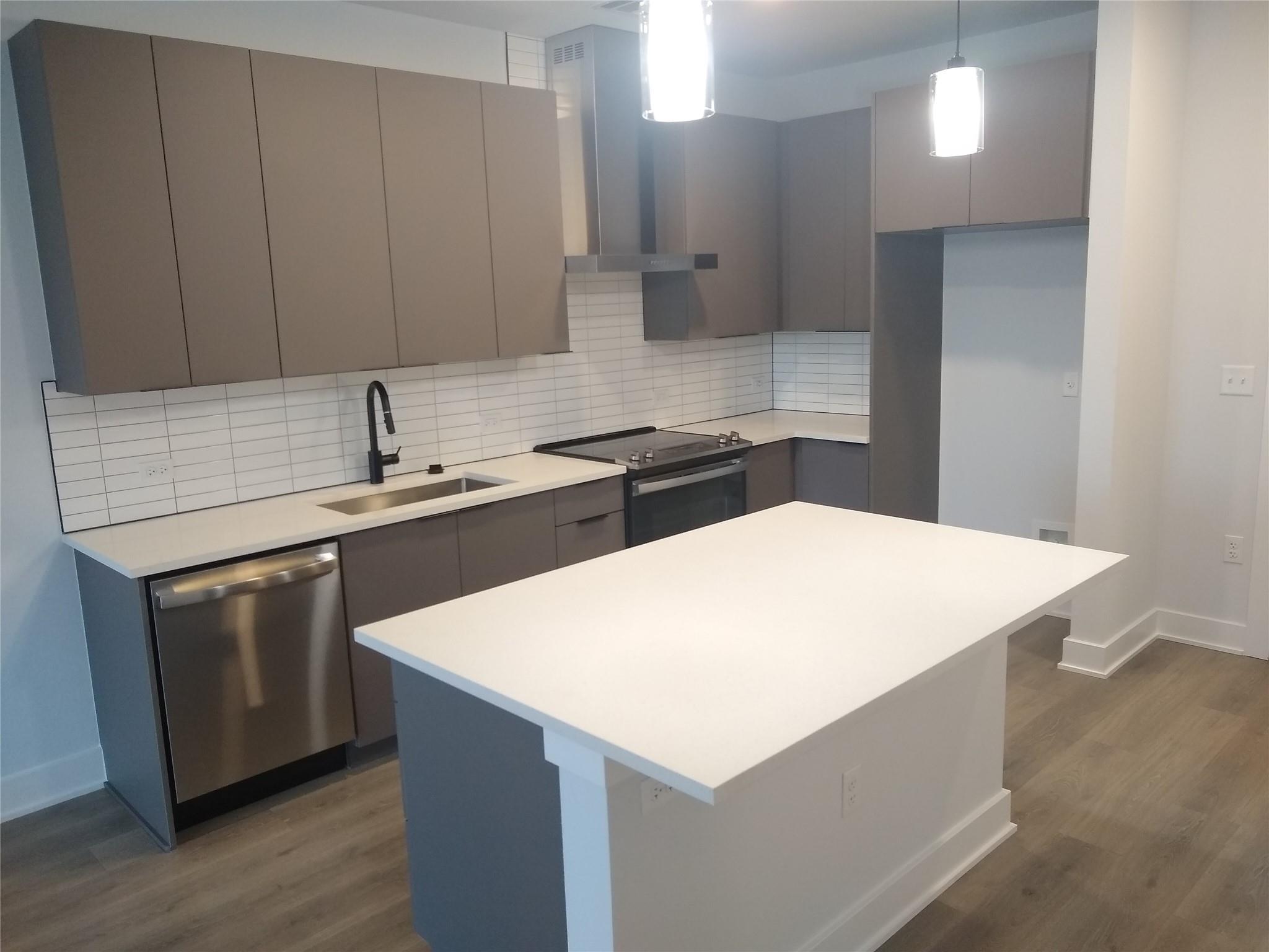 2220 Webberville Rd # 403, Austin, TX 78702