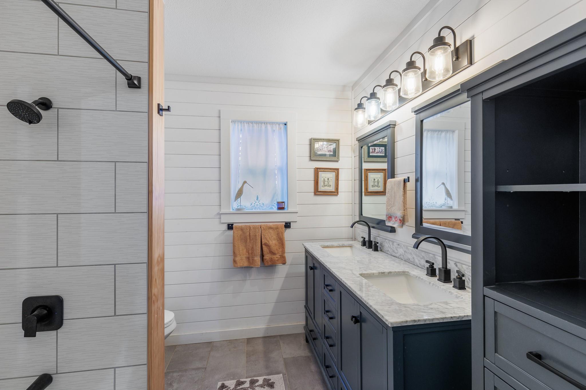 2340 E State Highway 71, Llano, TX 78643