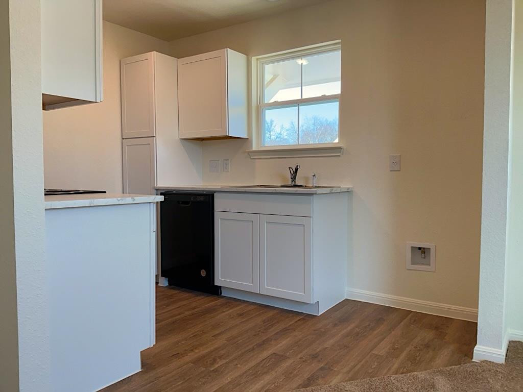 2002 W 2nd St # 1302, Taylor, TX 76574