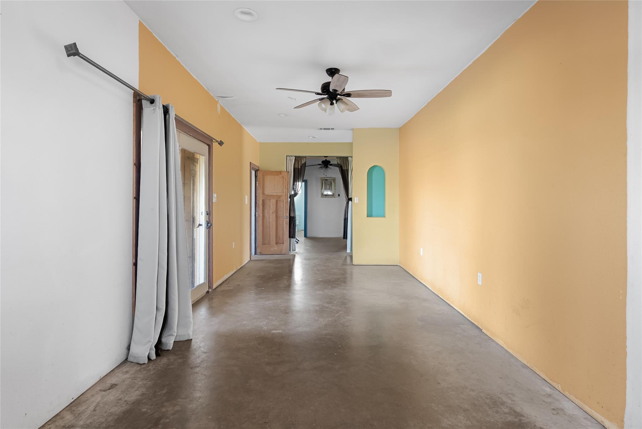 474 Heidenreich Ln, Kyle, TX 78640