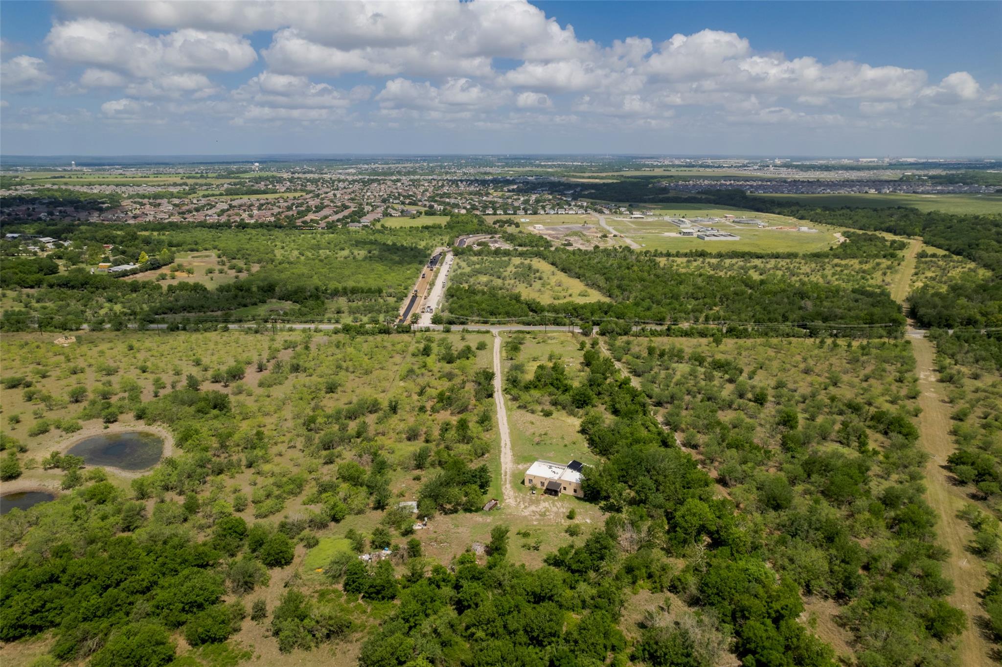 474 Heidenreich Ln, Kyle, TX 78640