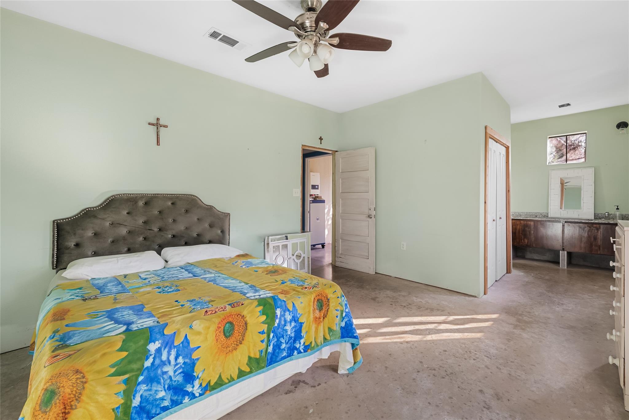 474 Heidenreich Ln, Kyle, TX 78640