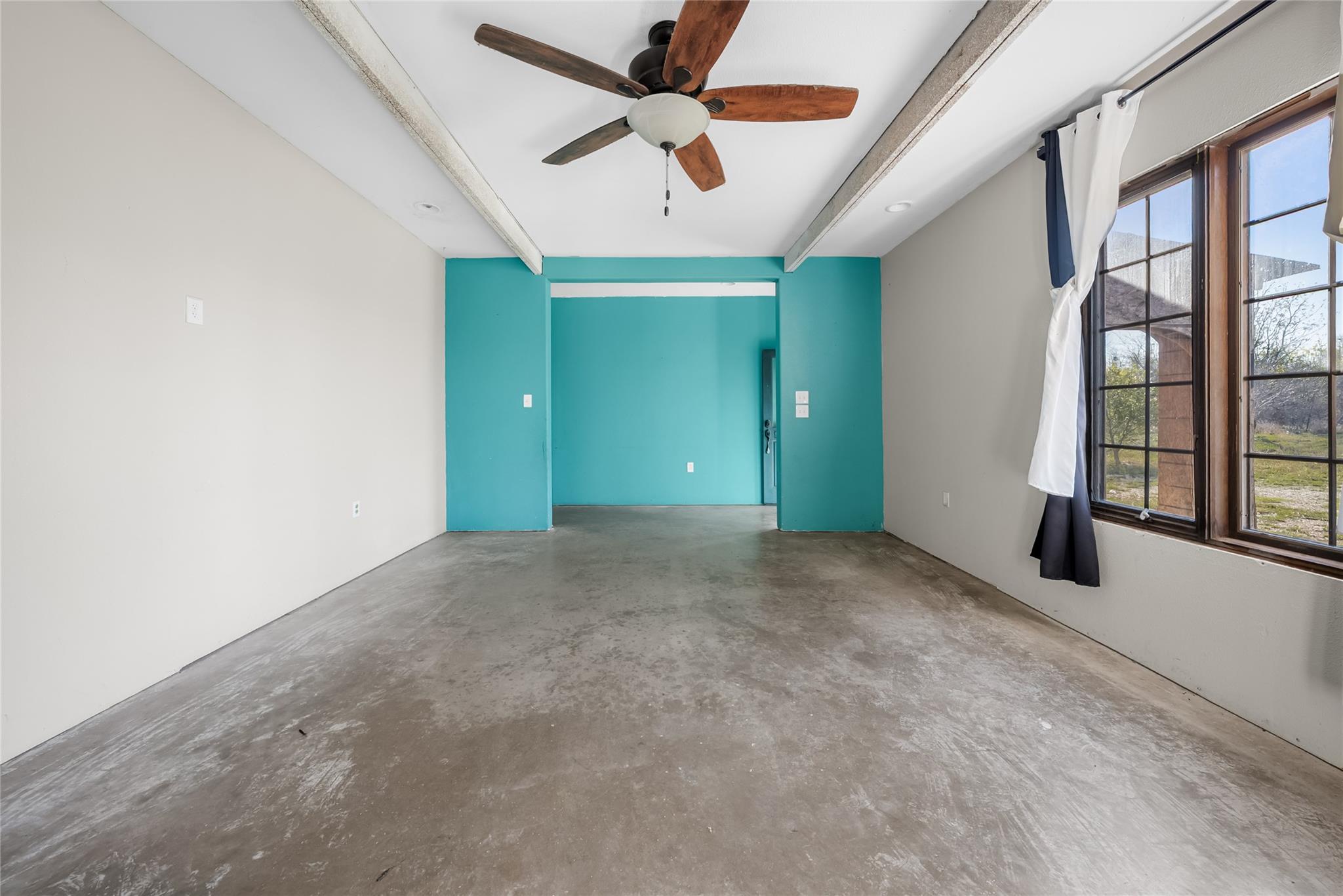 474 Heidenreich Ln, Kyle, TX 78640
