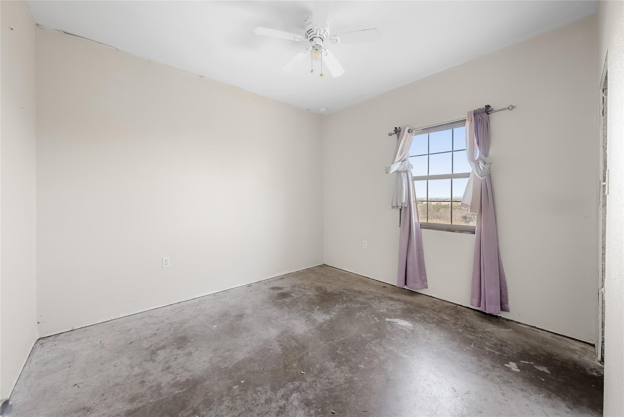474 Heidenreich Ln, Kyle, TX 78640
