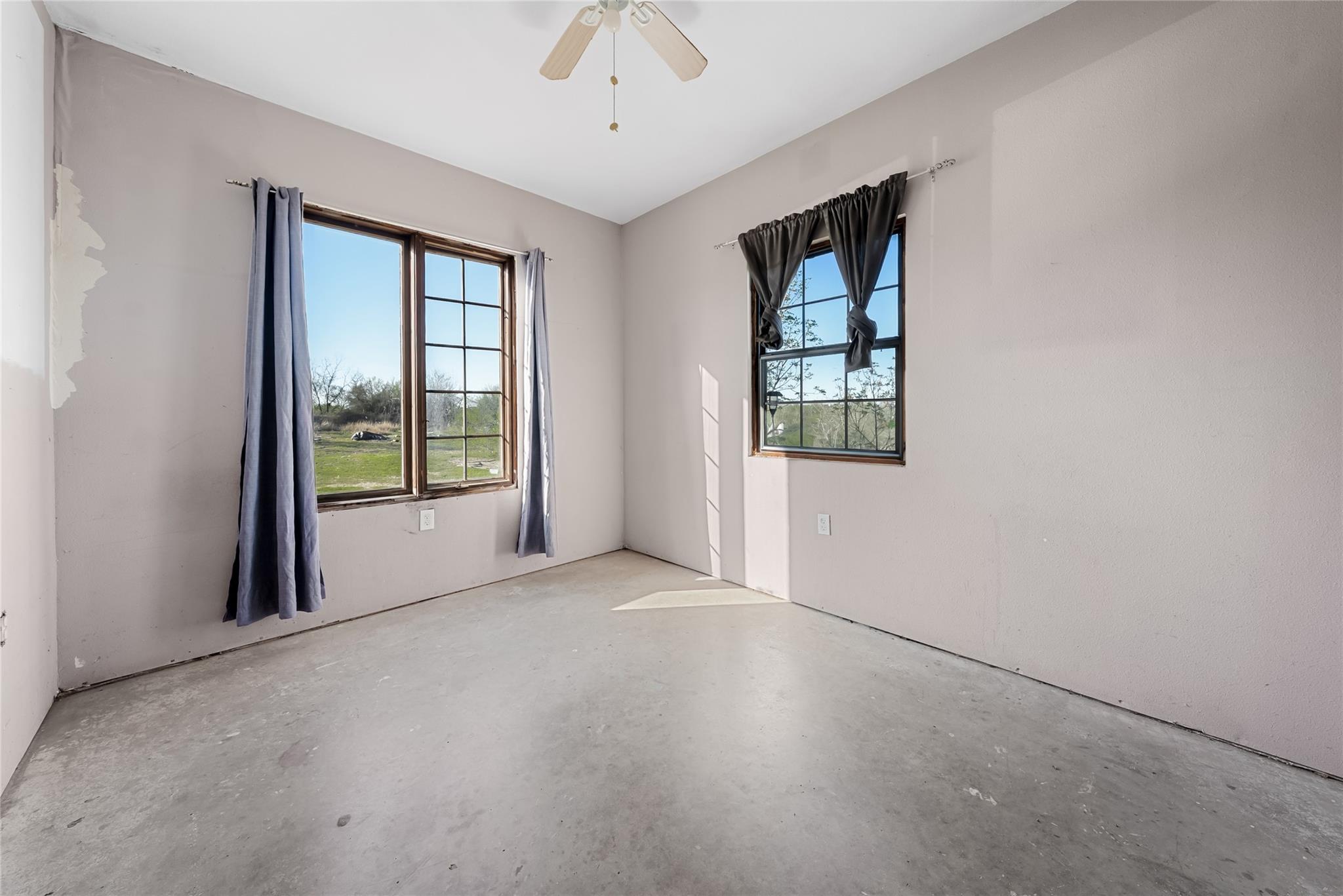 474 Heidenreich Ln, Kyle, TX 78640