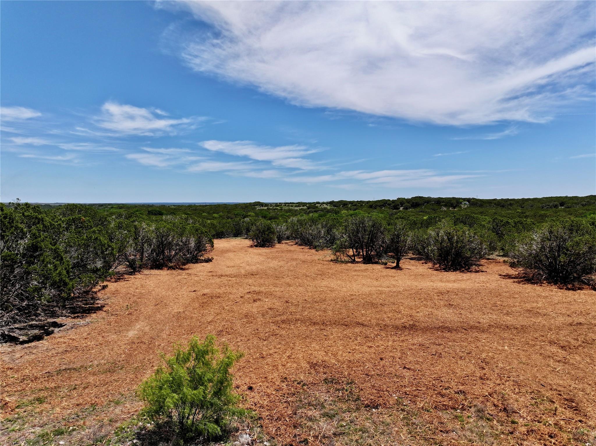 285 Donnie Dr, Lampasas, TX 76550