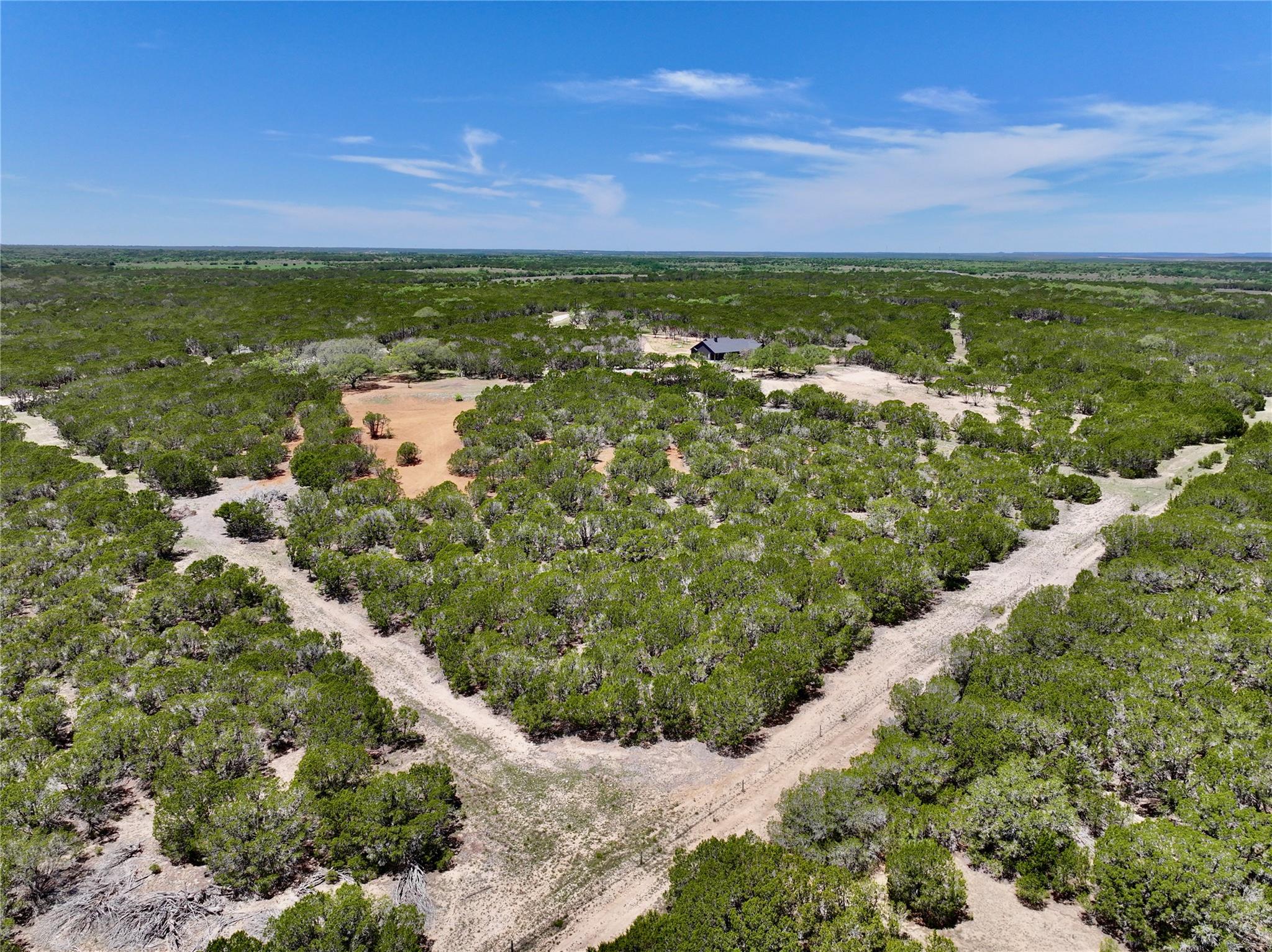 285 Donnie Dr, Lampasas, TX 76550