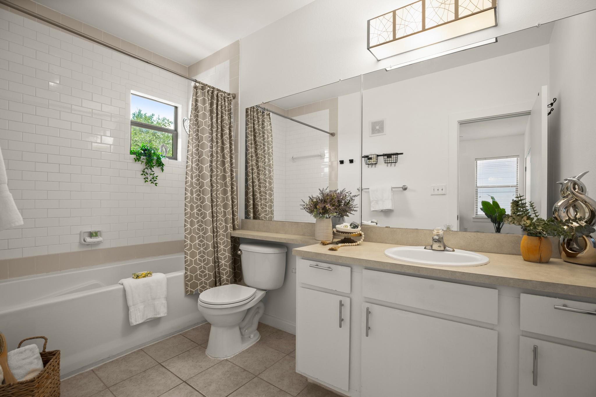 1201 Grove Blvd # 1103, Austin, TX 78741