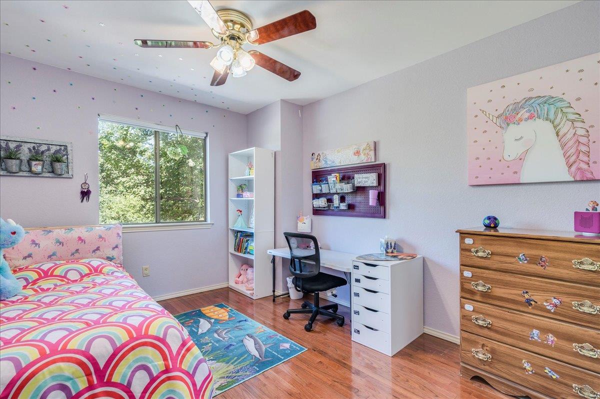 8210 LANDSMAN Dr, Austin, TX 78736