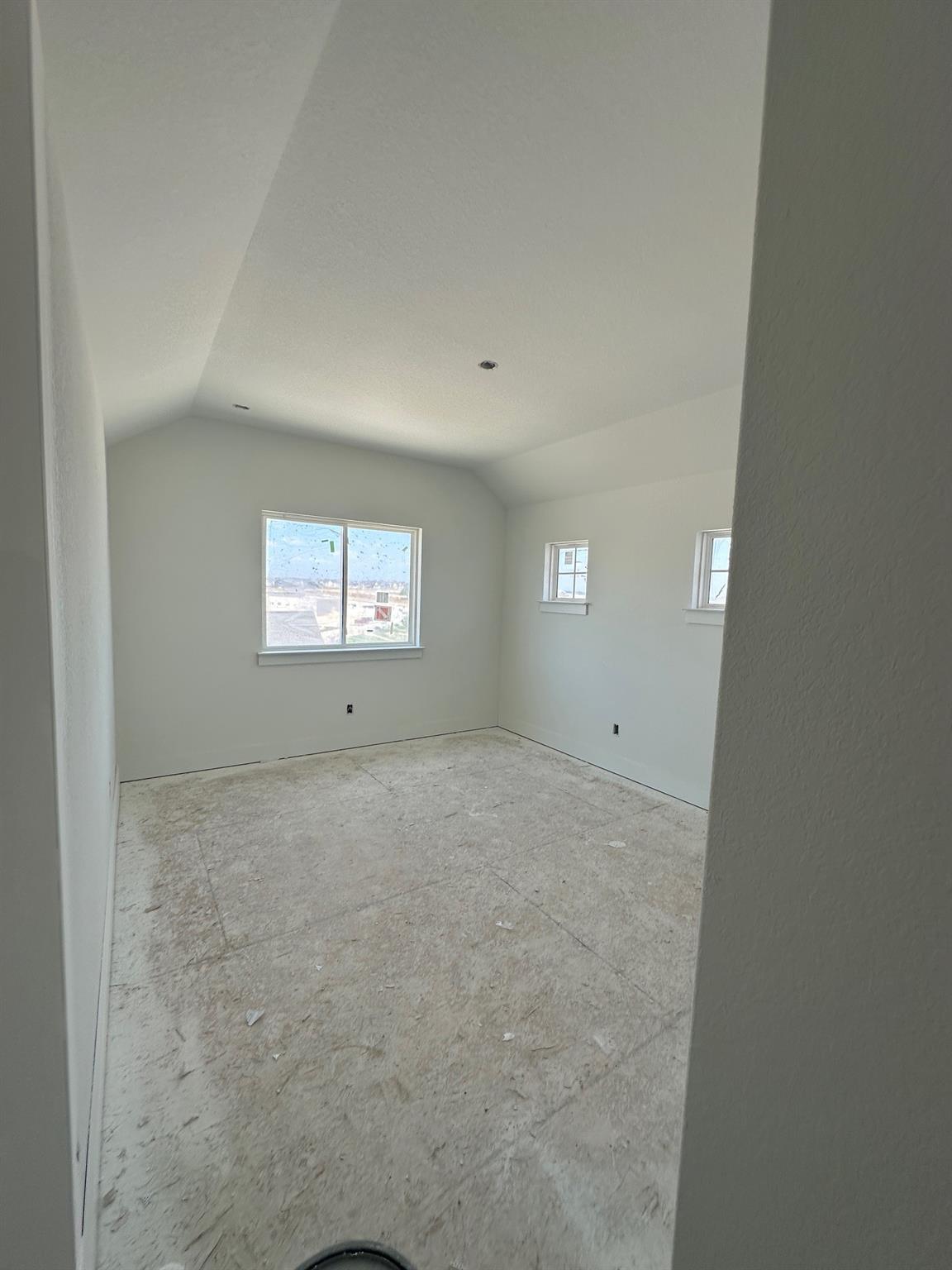 301 Yaklin Dr, Liberty Hill, TX 78642